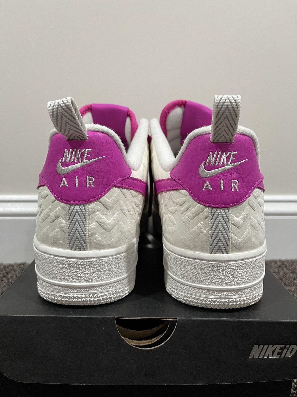 Nike Nike iD Air Force 1 Low White / Pink Size US 10 / EU 43 - 3 Thumbnail