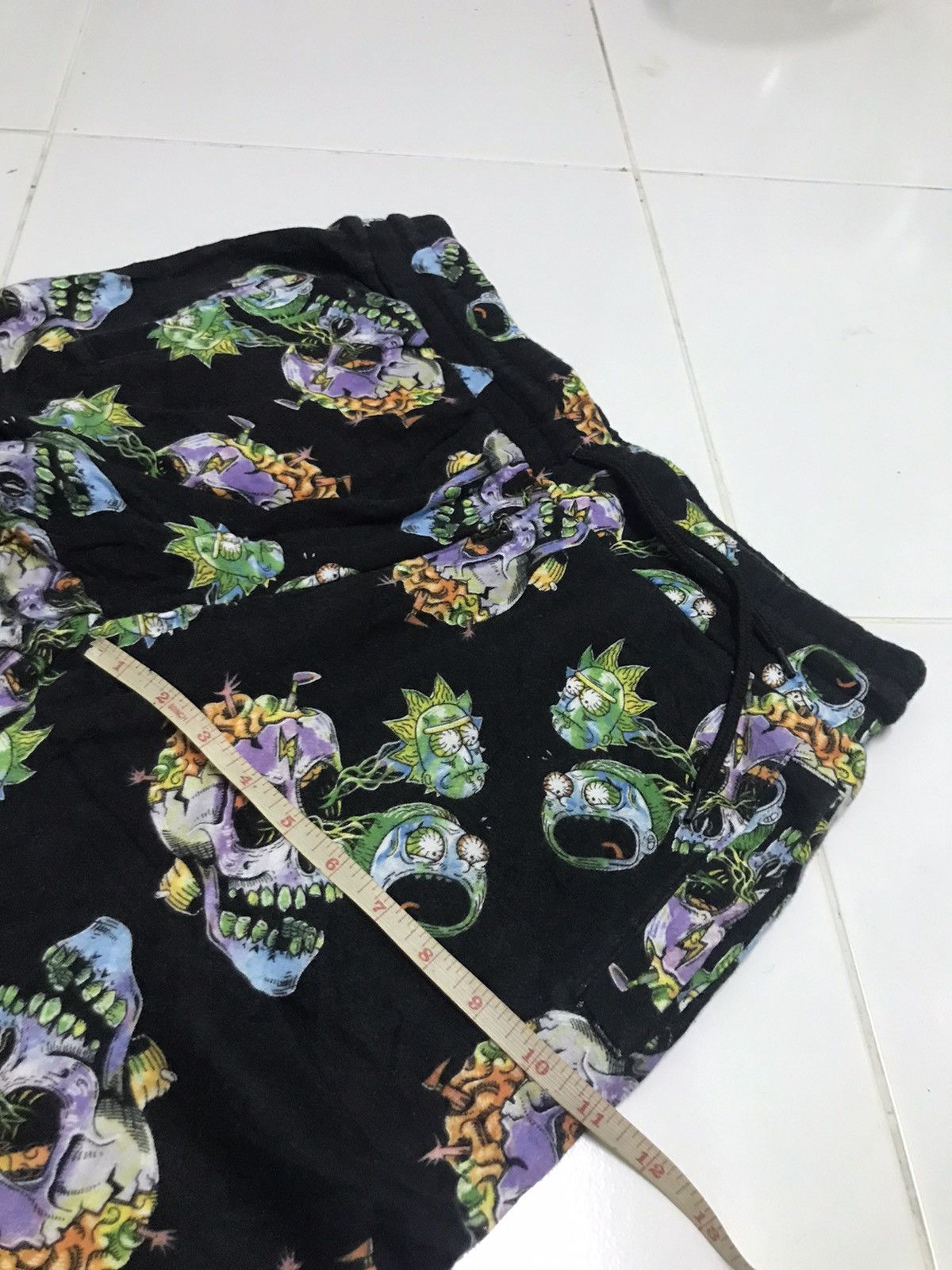 Cartoon Network Cartoon network fullprint pants Size US 32 / EU 48 - 11 Thumbnail