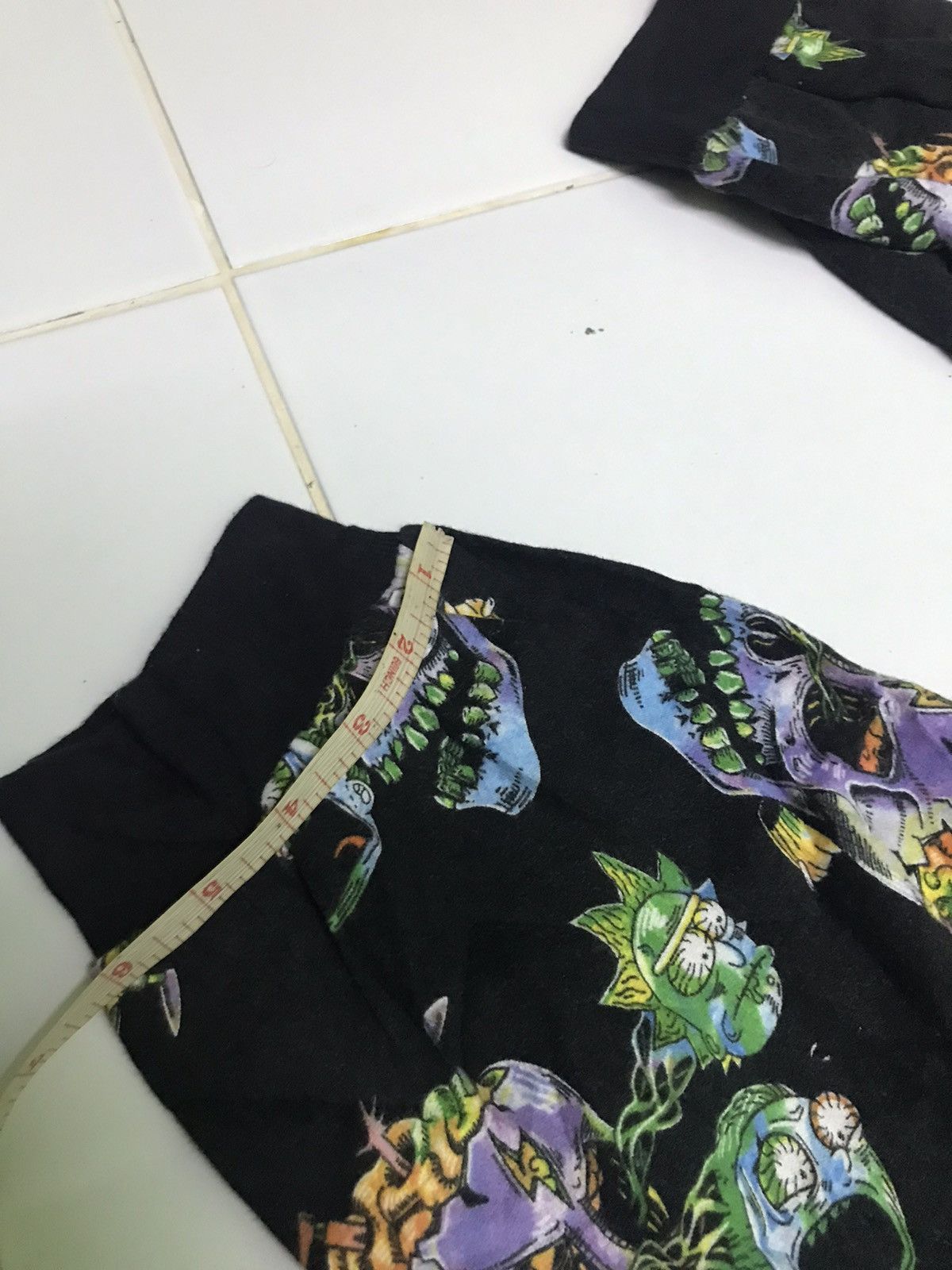 Cartoon Network Cartoon network fullprint pants Size US 32 / EU 48 - 8 Thumbnail