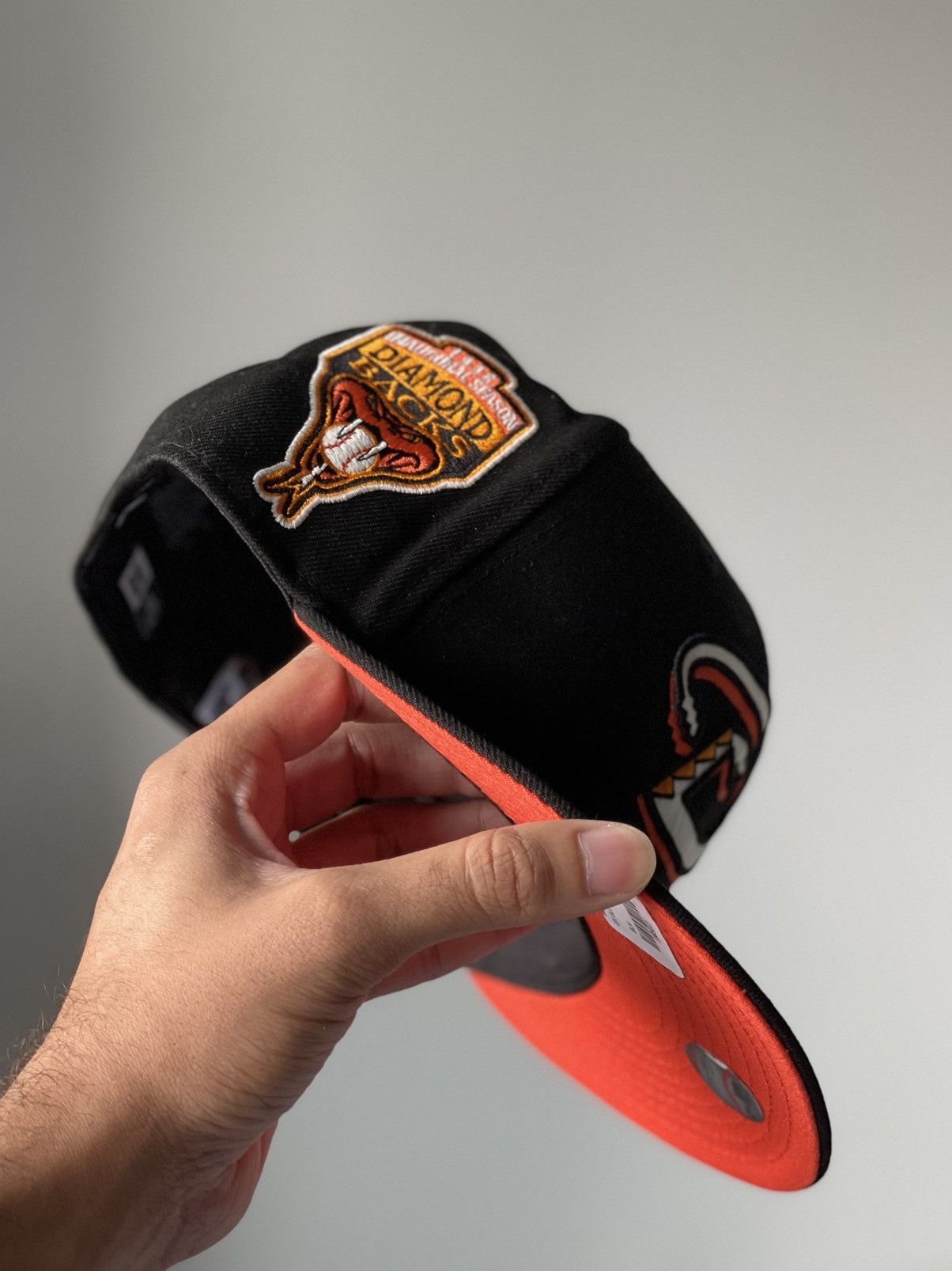 Hat Club × MLB × New Era 7 1/8 Hat Club Exclusive “Glow my God” Arizona Diamondbacks Size ONE SIZE - 4 Thumbnail