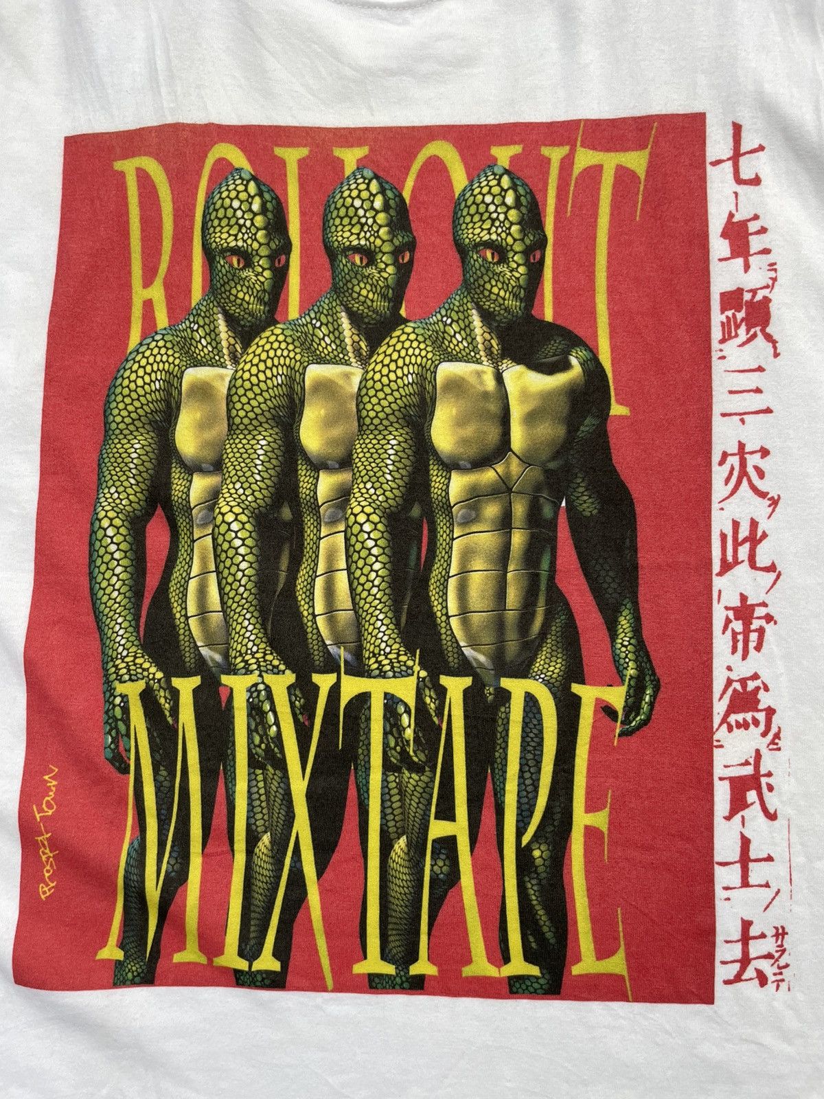 Anime Very Rare Manga Beastars Tshirt Size US M / EU 48-50 / 2 - 7 Thumbnail
