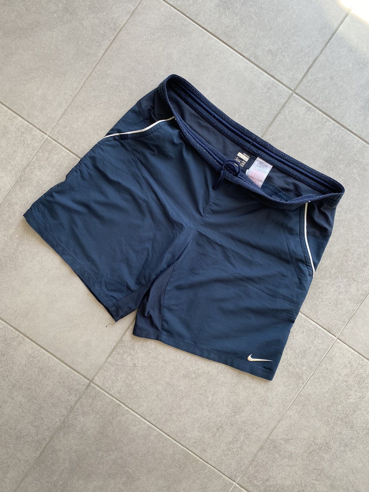 Nike × Vintage Vintage Nike Shorts Size US 36 / EU 52 - 5 Thumbnail