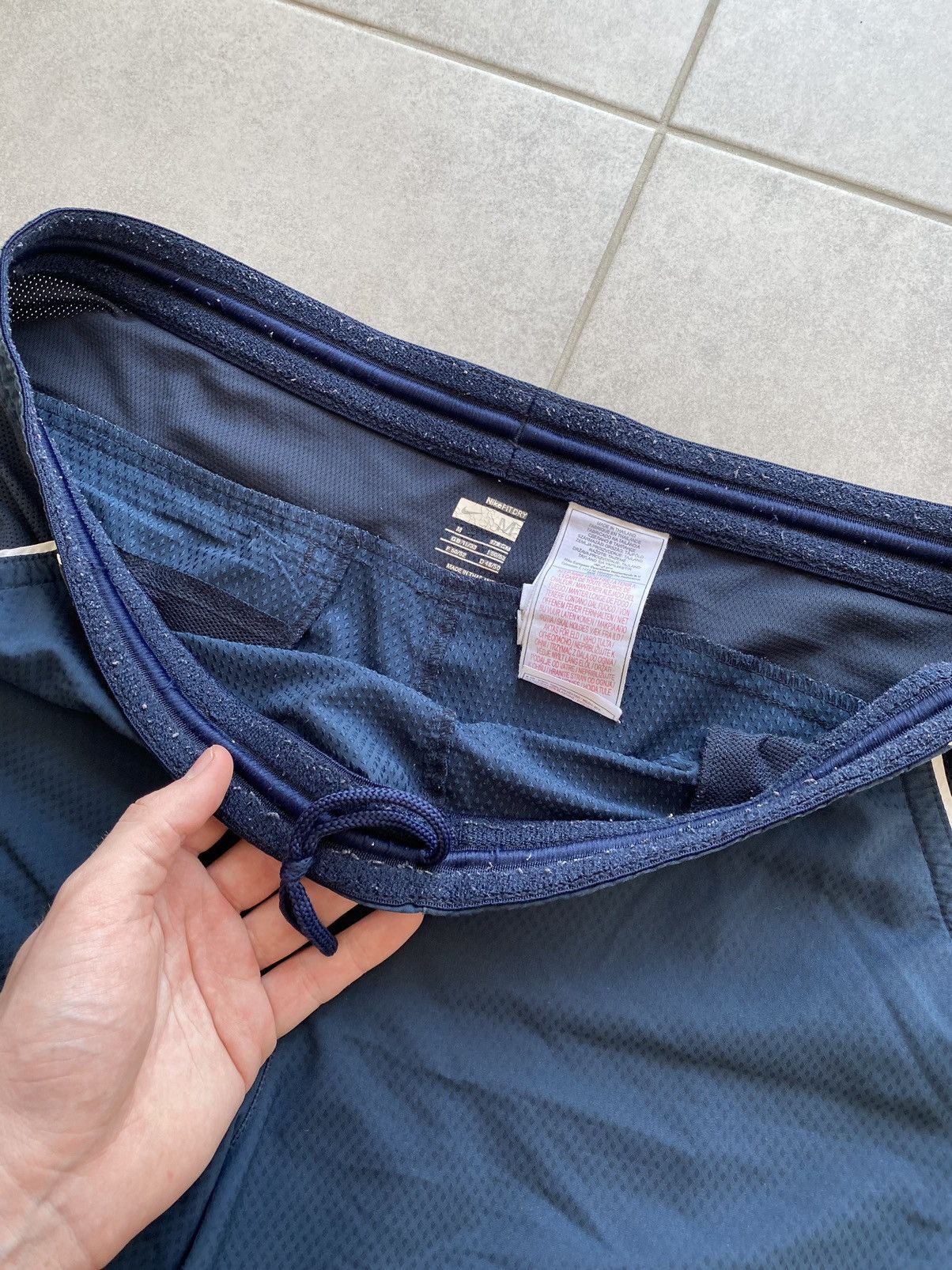 Nike × Vintage Vintage Nike Shorts Size US 36 / EU 52 - 3 Thumbnail