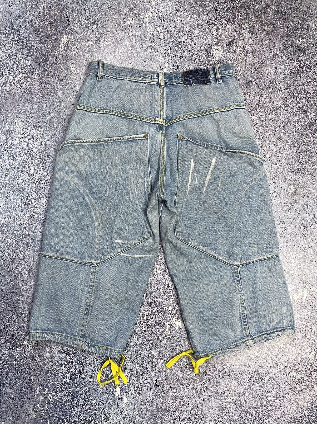 Japanese Brand 🔥🇯🇵RARE MASSIVE POCKET PARACHUTE DENIM SHORTS Size US 31 - 1 Thumbnail