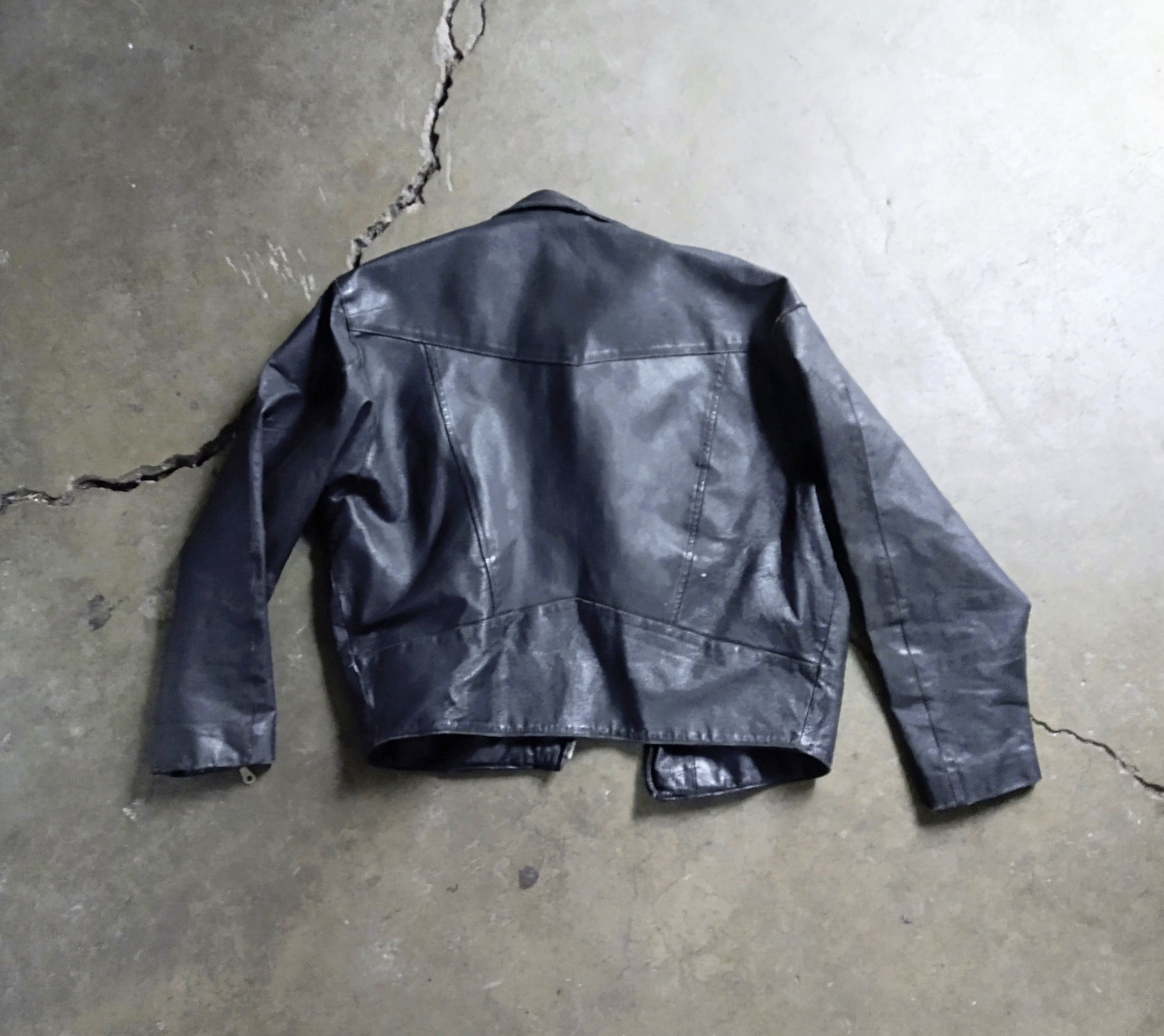 Genuine Leather Vintage Leather Motorcycle Jacket Biker Large Black Zip FLAW Size US L / EU 52-54 / 3 - 13 Thumbnail