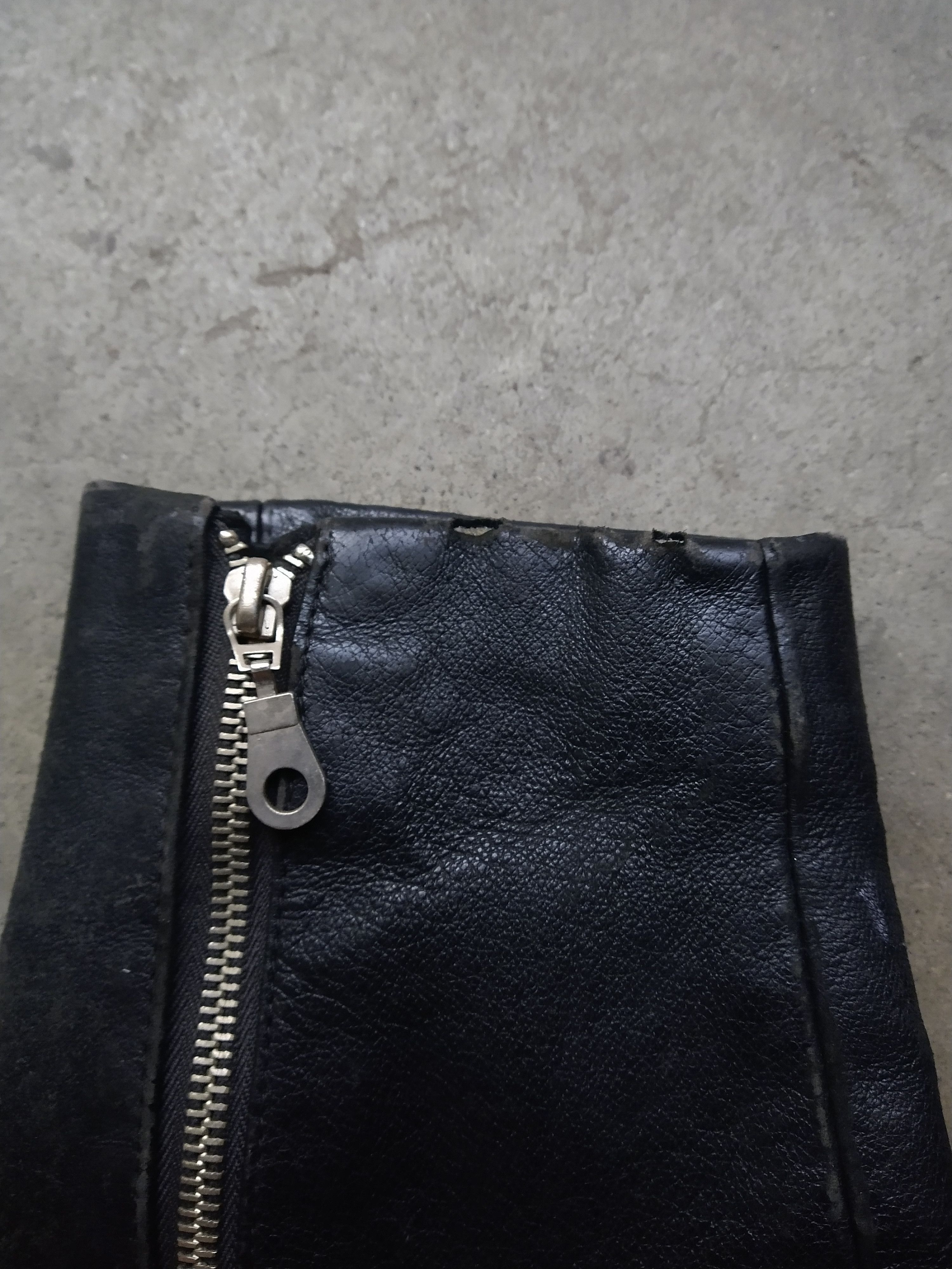 Genuine Leather Vintage Leather Motorcycle Jacket Biker Large Black Zip FLAW Size US L / EU 52-54 / 3 - 11 Thumbnail