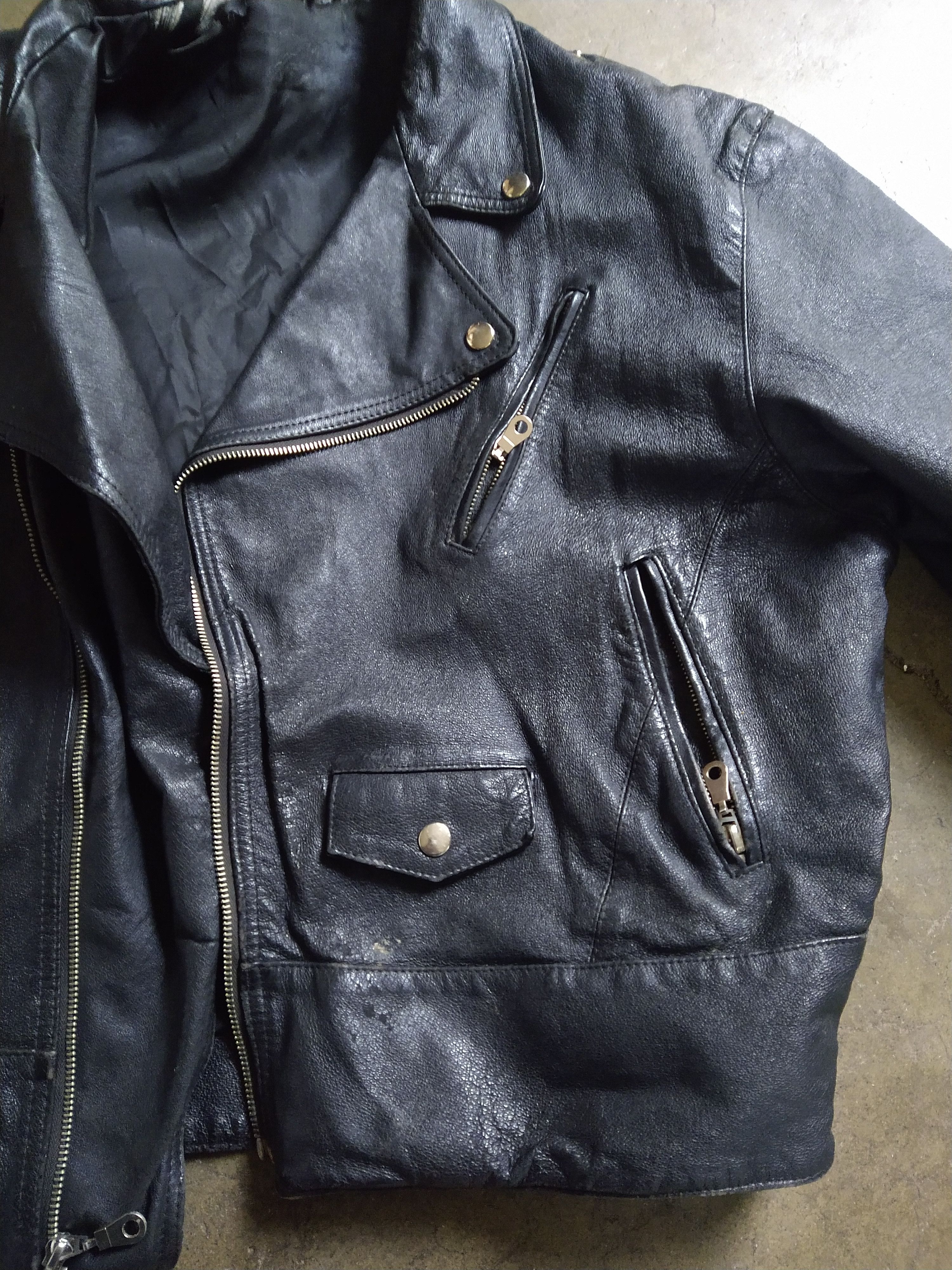 Genuine Leather Vintage Leather Motorcycle Jacket Biker Large Black Zip FLAW Size US L / EU 52-54 / 3 - 4 Thumbnail