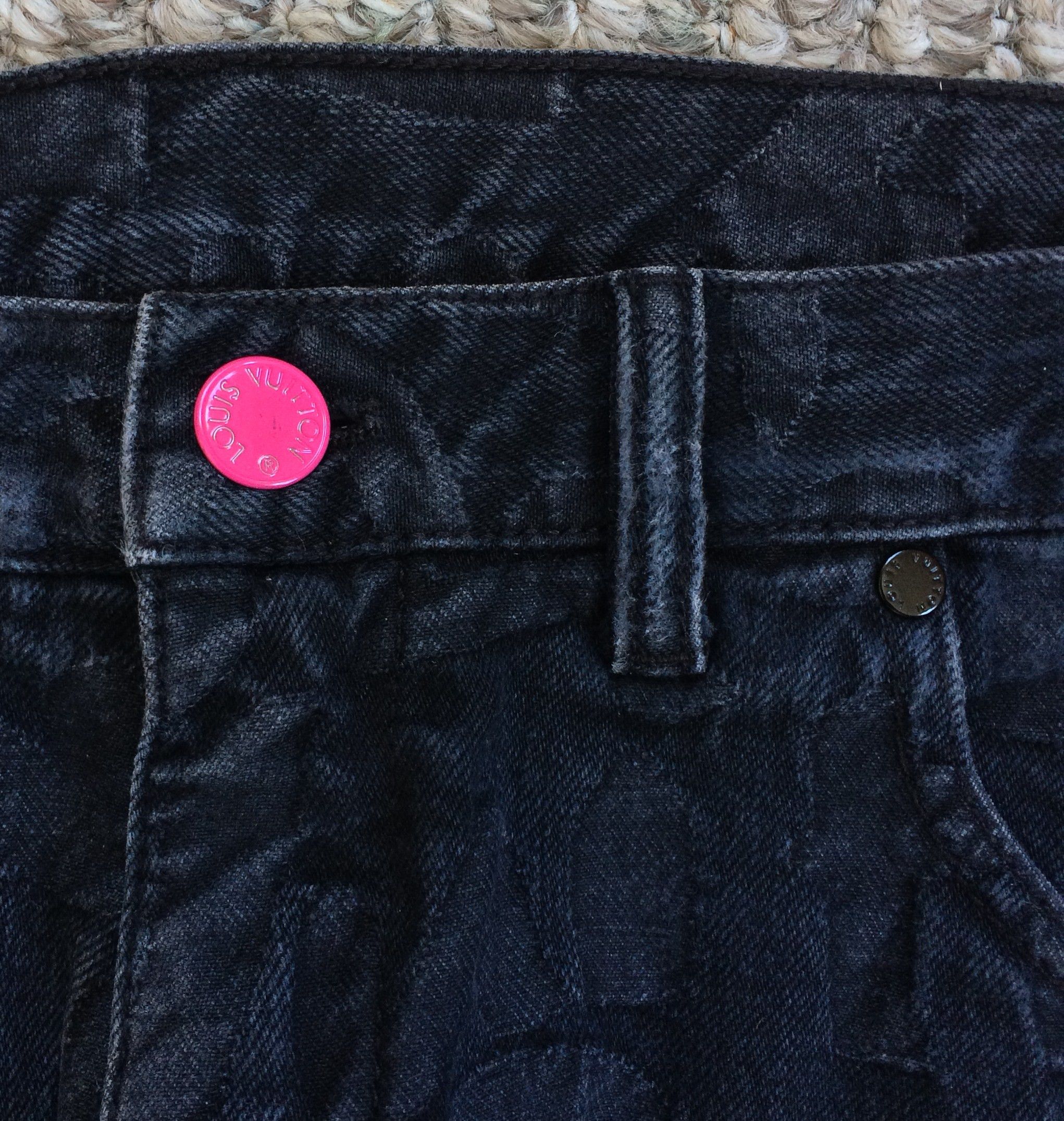 Louis Vuitton × Stephen Sprouse F/W 2008 Louis Vuitton x Stephen Sprouse VIP Graffiti Denim Size US 34 / EU 50 - 3 Thumbnail