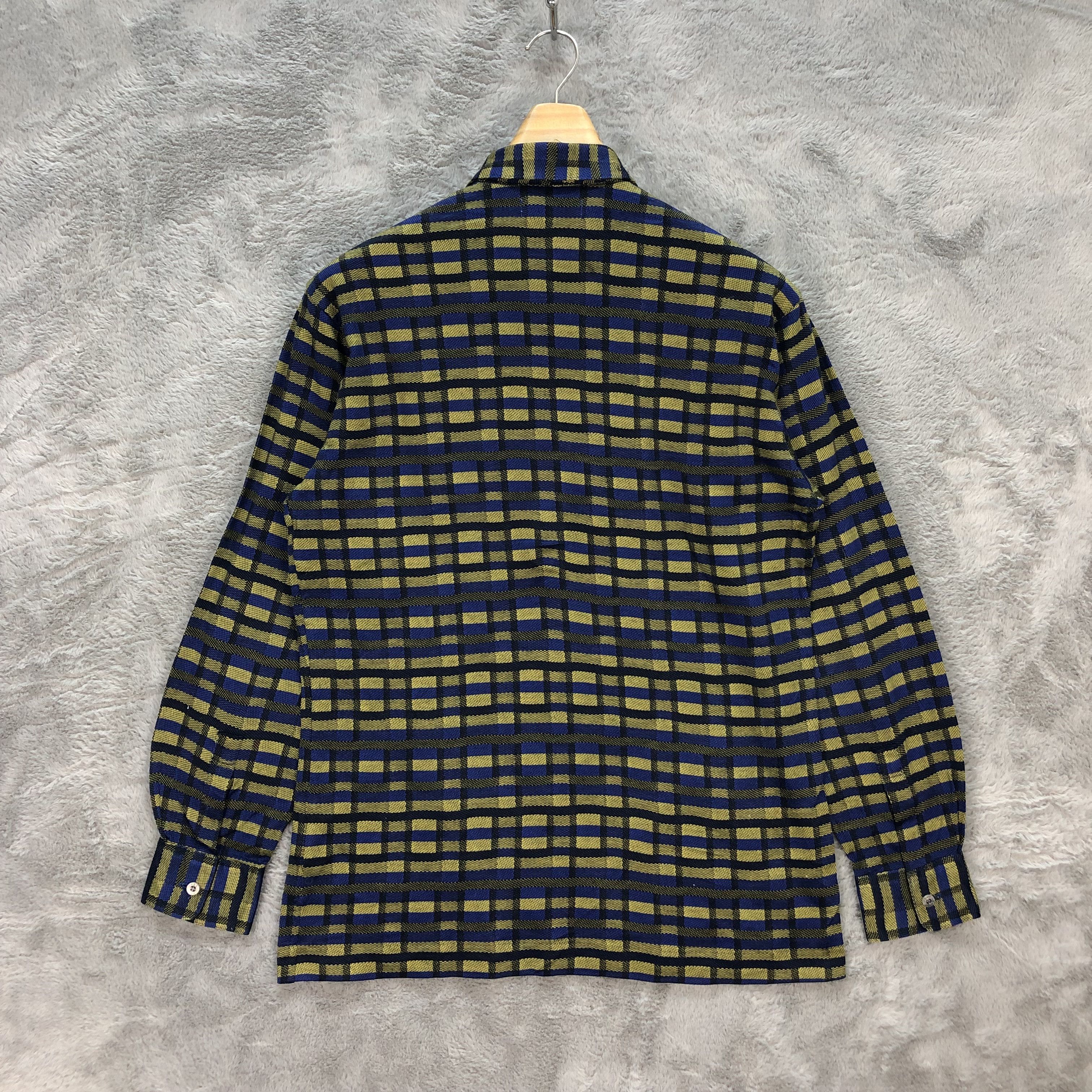 Yves Saint Laurent VINTAGE YSL CHECKED LONG SLEEVE POLO SHIRT #6336-63 Size US M / EU 48-50 / 2 - 12 Thumbnail
