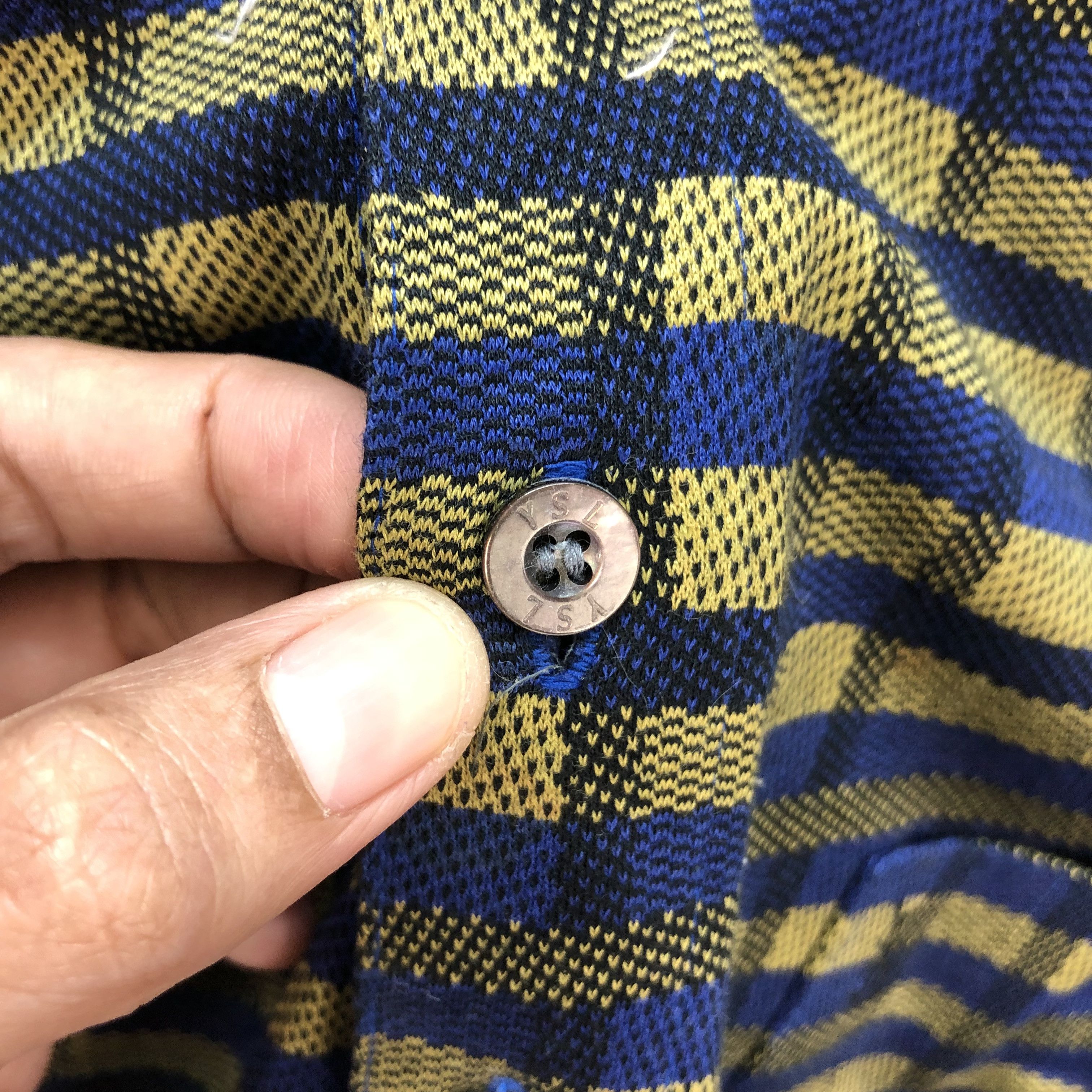 Yves Saint Laurent VINTAGE YSL CHECKED LONG SLEEVE POLO SHIRT #6336-63 Size US M / EU 48-50 / 2 - 9 Thumbnail