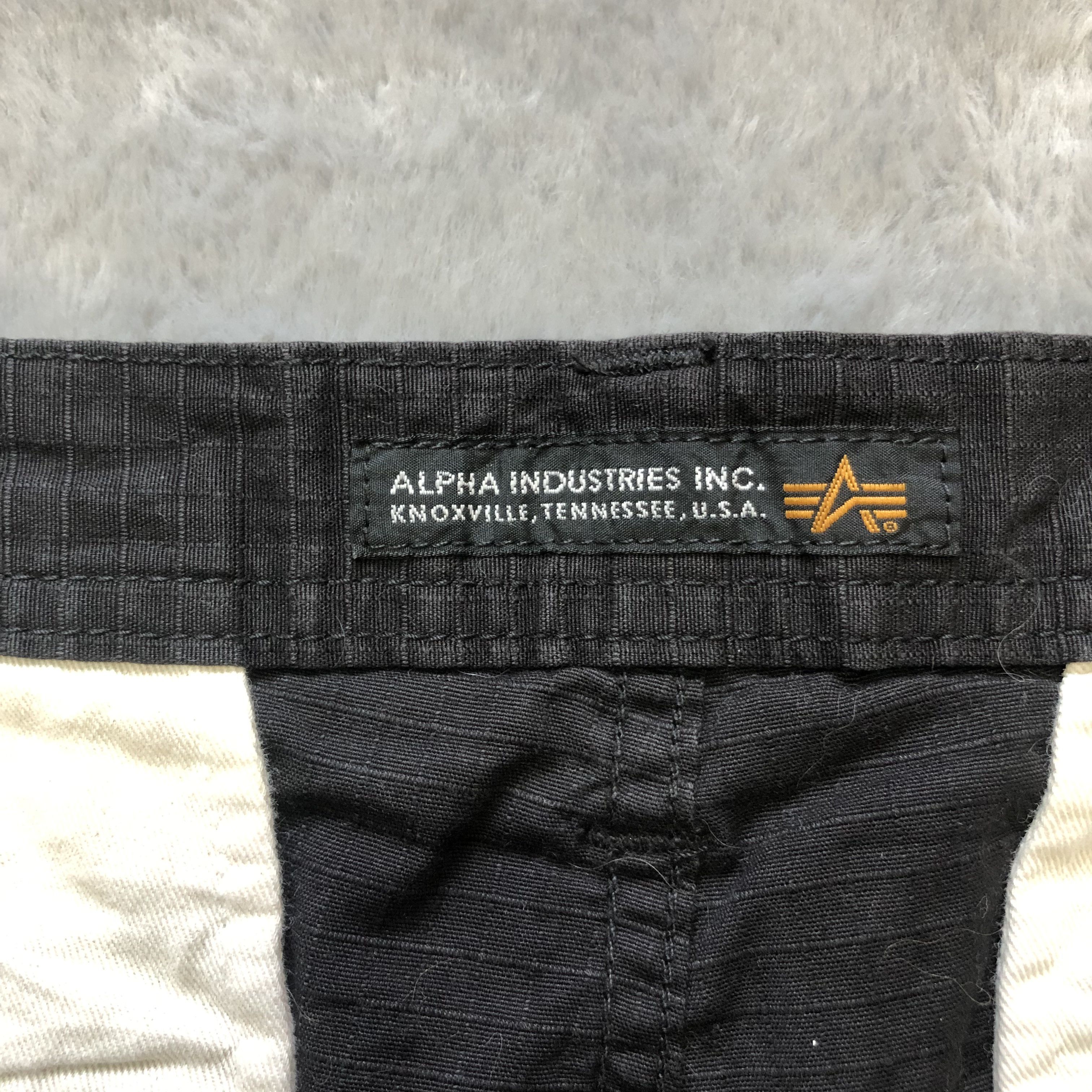 Alpha Industries ALPHA INDUSTRIES 8 POCKETS CARGO PANTS #6382-221 Size US 34 / EU 50 - 9 Thumbnail