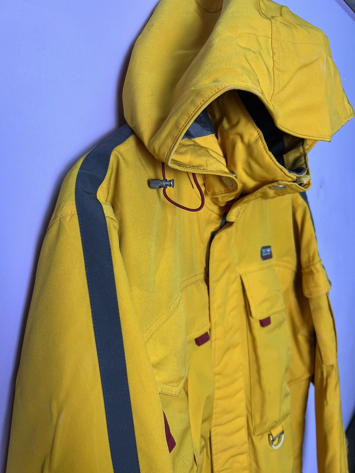Descente 🔥Yellow Descente Skiing Jackets Size US M / EU 48-50 / 2 - 8 Thumbnail