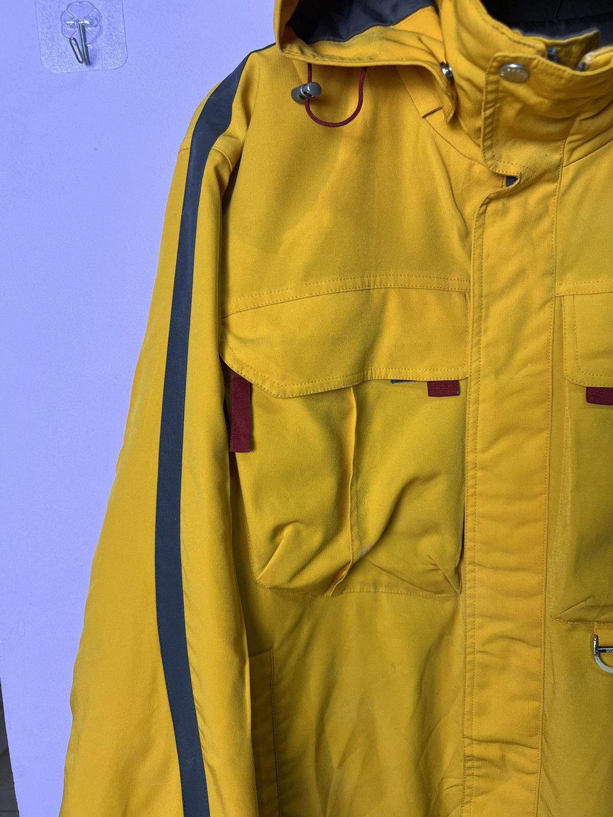 Descente 🔥Yellow Descente Skiing Jackets Size US M / EU 48-50 / 2 - 6 Thumbnail