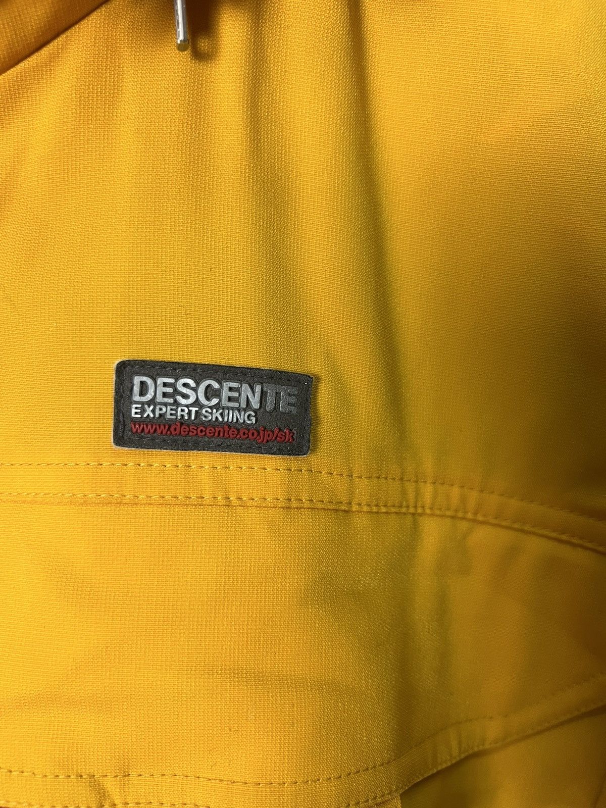Descente 🔥Yellow Descente Skiing Jackets Size US M / EU 48-50 / 2 - 9 Thumbnail