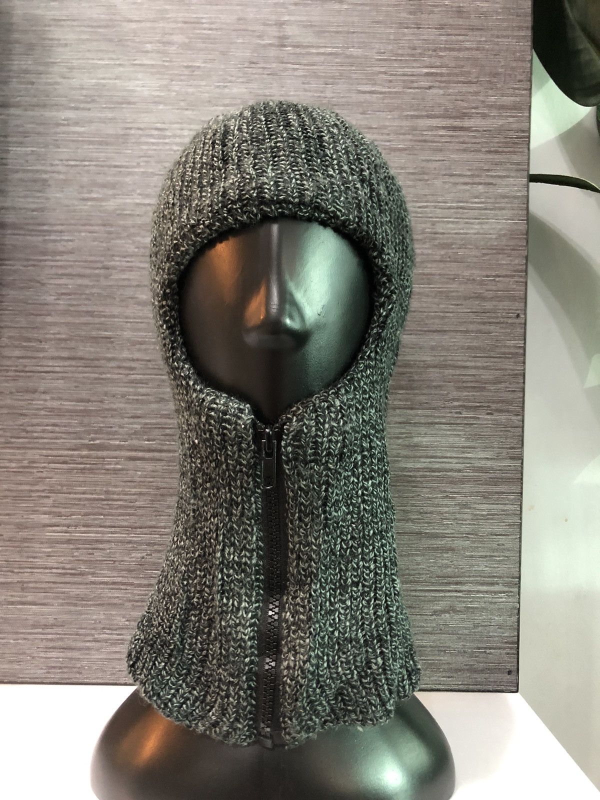 Japanese Brand Zipper FullFace Mask Beanie Hat Cap Size ONE SIZE - 1 Thumbnail