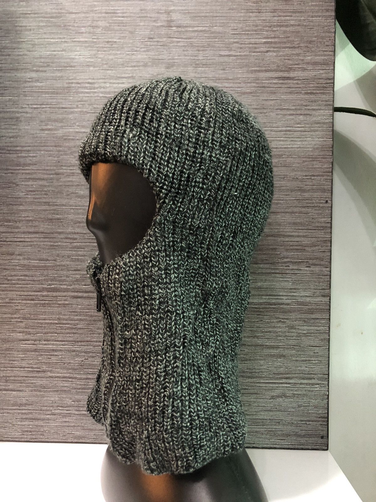 Japanese Brand Zipper FullFace Mask Beanie Hat Cap Size ONE SIZE - 2 Thumbnail