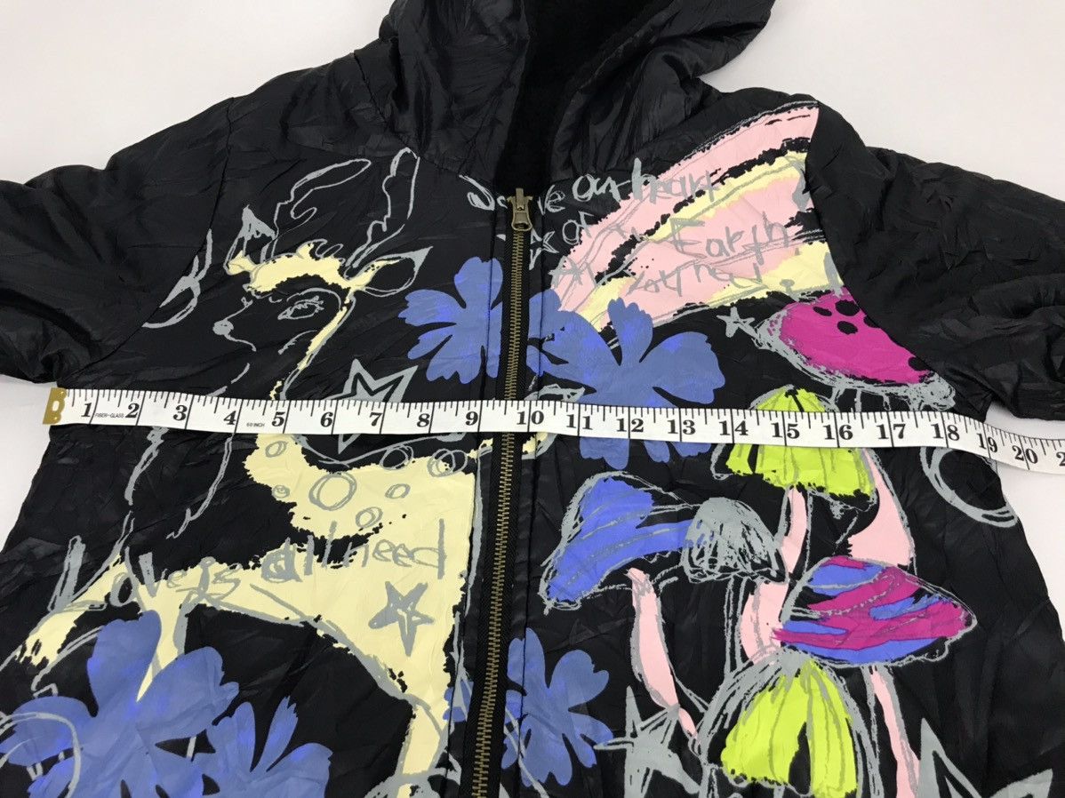 Japanese Brand Abstract Design Scolar Paint Sketch Word Art Sherpa Size US S / EU 44-46 / 1 - 7 Thumbnail