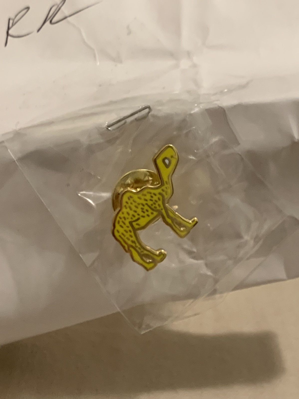 Palace Palace Camel Pin Size ONE SIZE - 1 Preview