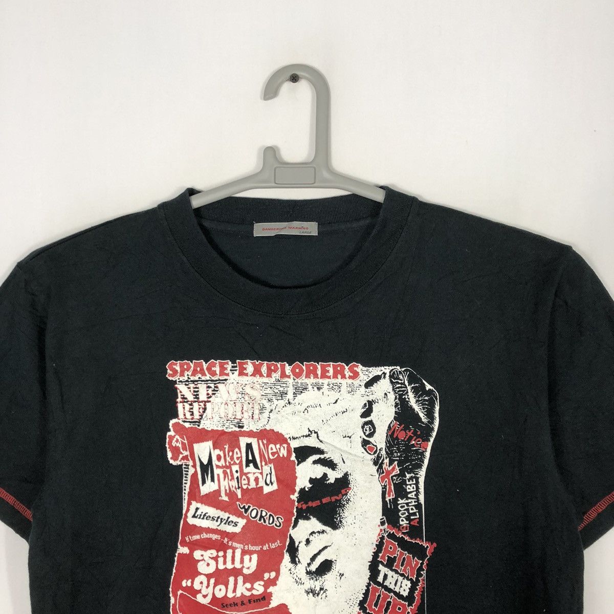 Japanese Brand × Vintage 🔥Rare🔥🇯🇵Dangerous Warning Poster Punk Anarchy Sedi Chaos Tee Size US M / EU 48-50 / 2 - 2 Thumbnail