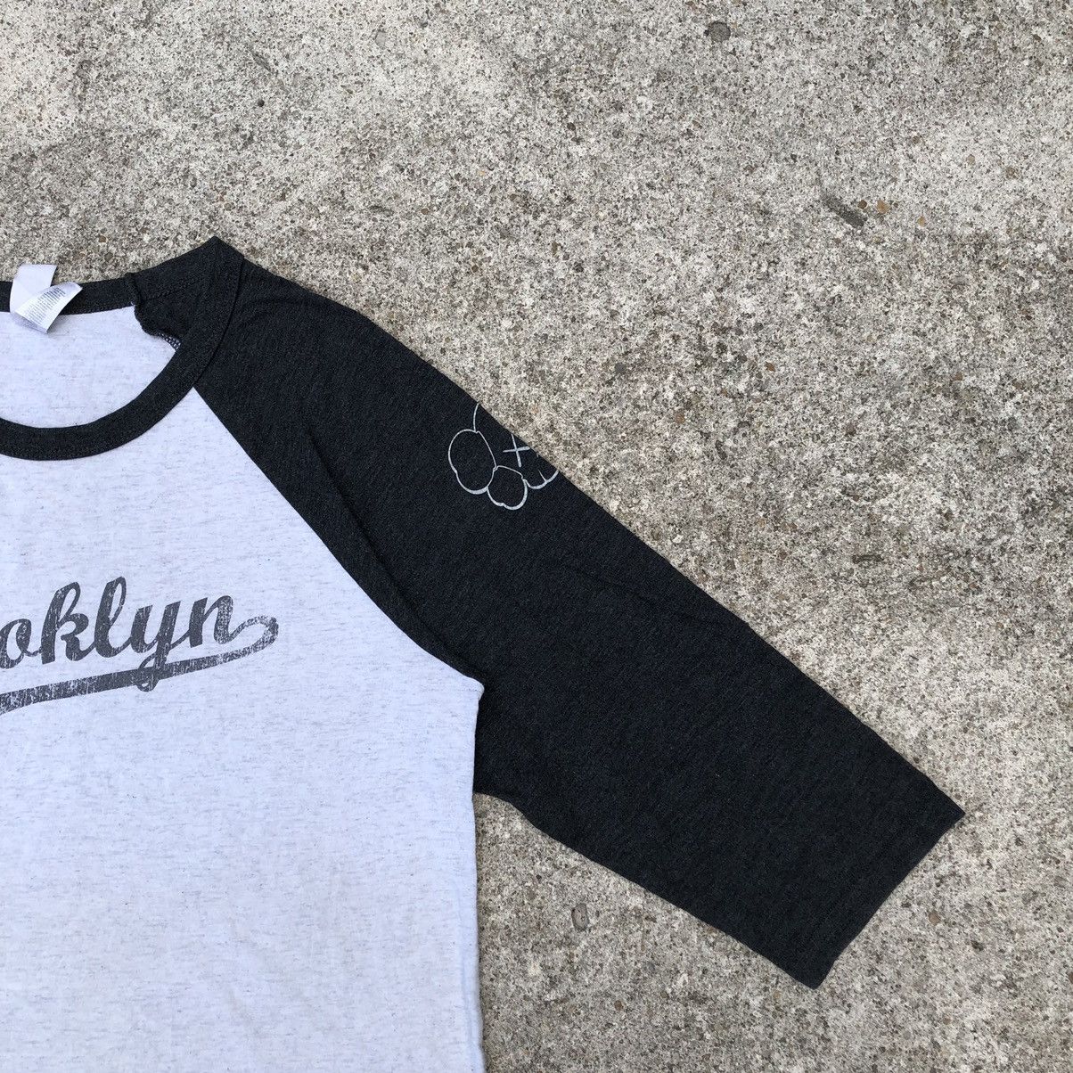 Brooklyn Clothing × Mtv × Vintage Brooklyn MTV Music Video Award Three Quater Promo Tee Size US M / EU 48-50 / 2 - 6 Thumbnail