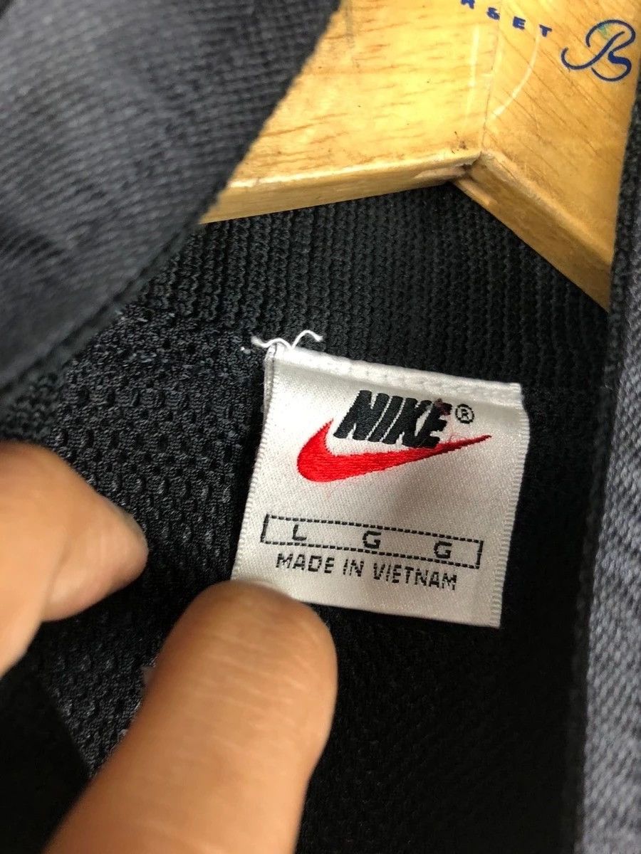 Nike Vintage 90's Nike Swoosh Jacket Size US L / EU 52-54 / 3 - 7 Thumbnail