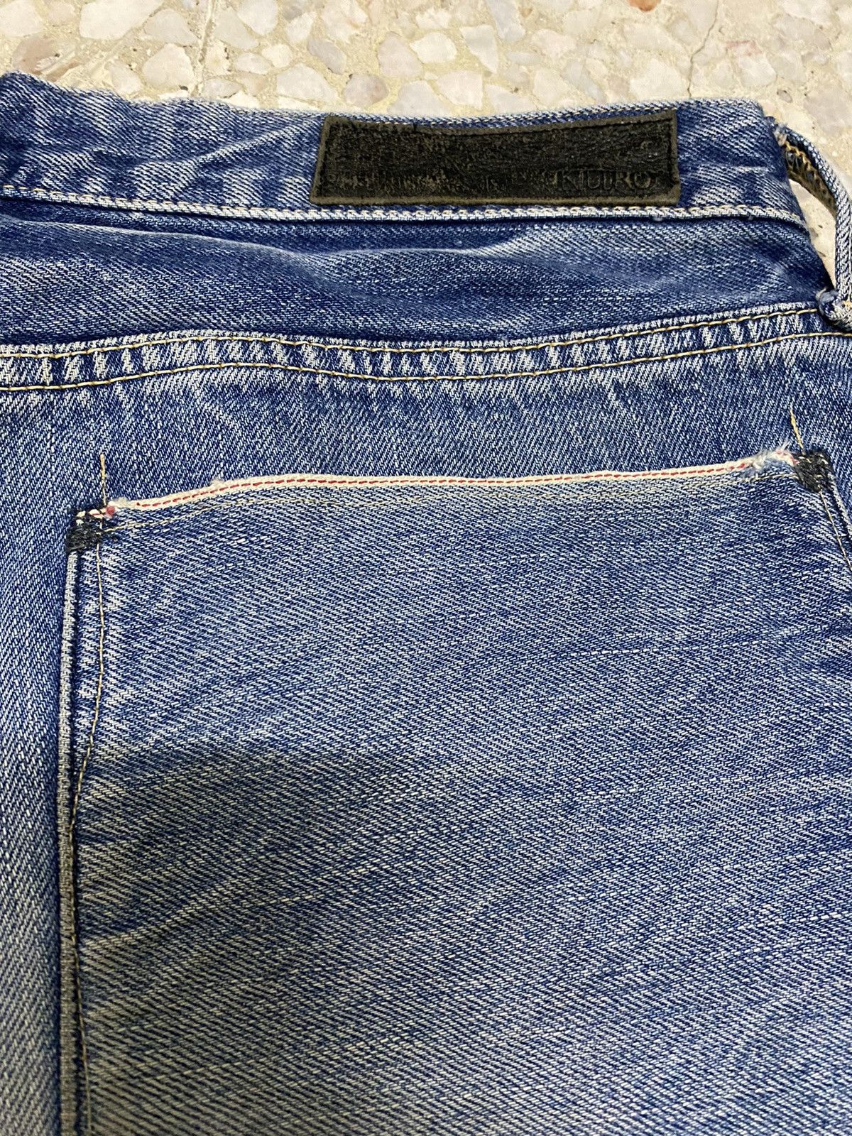 Japanese Brand KuroDenim Selvedge Distressed Rare Selvedge Japan Denim Size US 34 / EU 50 - 8 Thumbnail