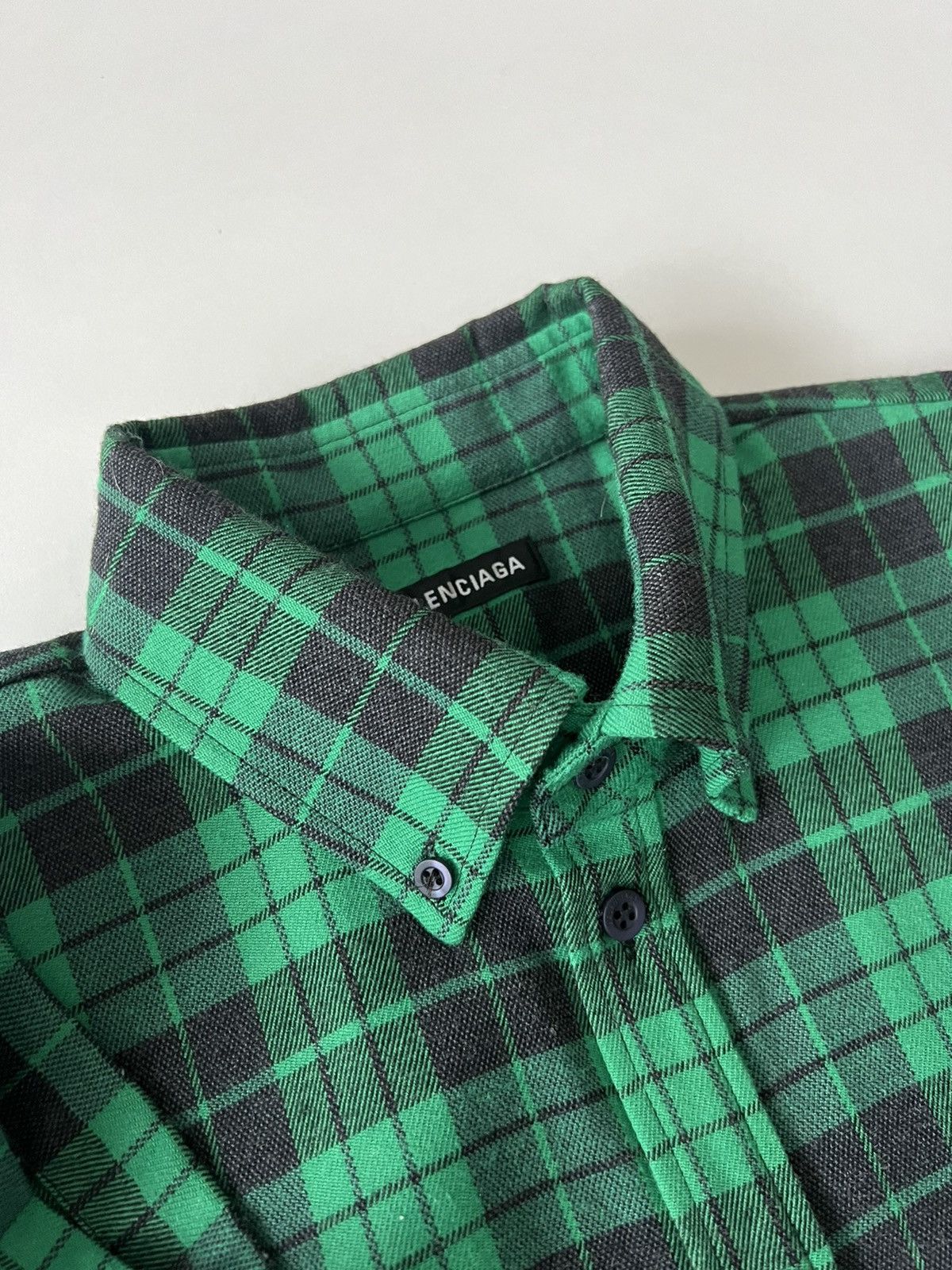 Balenciaga Balenciaga Plaid Short-Sleeve Flannel Shirt Size US M / EU 48-50 / 2 - 5 Thumbnail