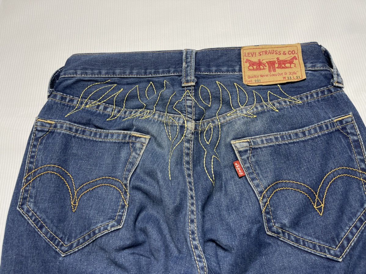 Levi's Levi's Lot 901 Fire Embroidered Jeans Size US 32 / EU 48 - 17 Thumbnail
