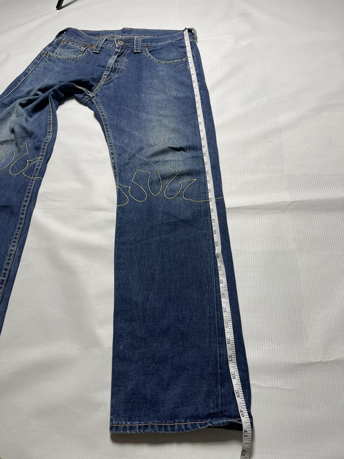 Levi's Levi's Lot 901 Fire Embroidered Jeans Size US 32 / EU 48 - 13 Thumbnail
