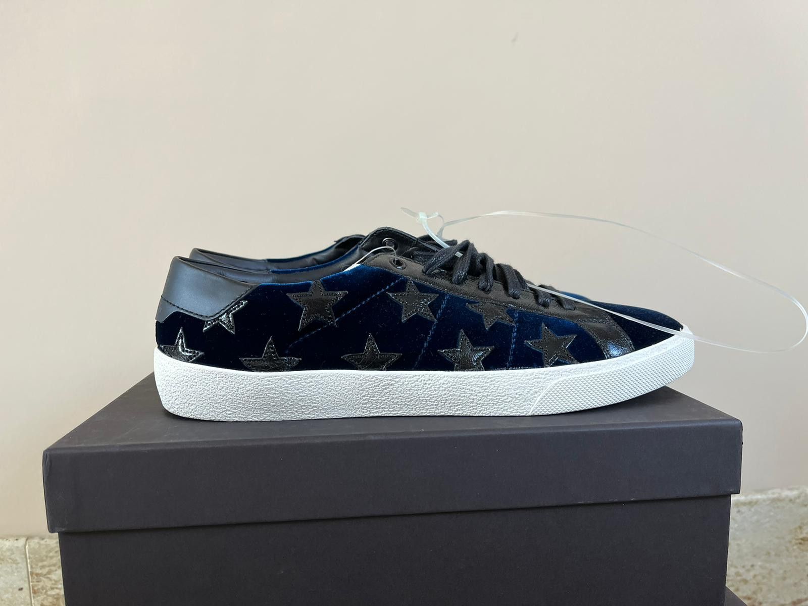 Saint Laurent Paris Velvet Court Classics in Black Size US 11 / EU 44 - 10 Thumbnail