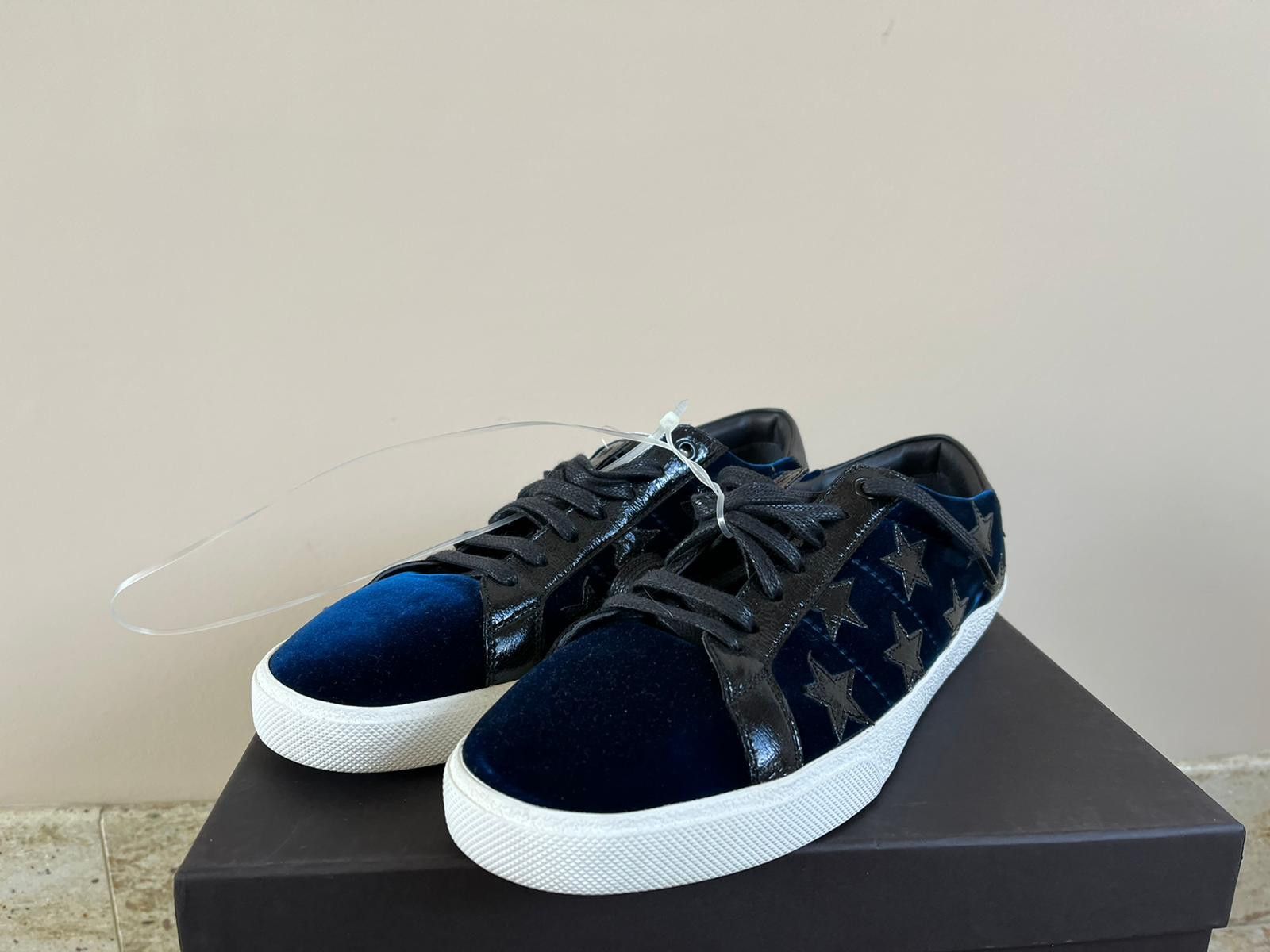 Saint Laurent Paris Velvet Court Classics in Black Size US 11 / EU 44 - 7 Thumbnail