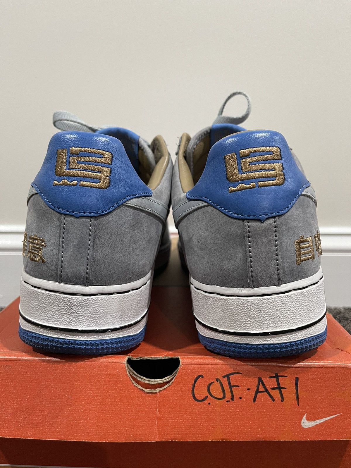 Nike Nike Air Force 1 Complacency Chicago LeBron James RARE Size US 10 / EU 43 - 3 Thumbnail