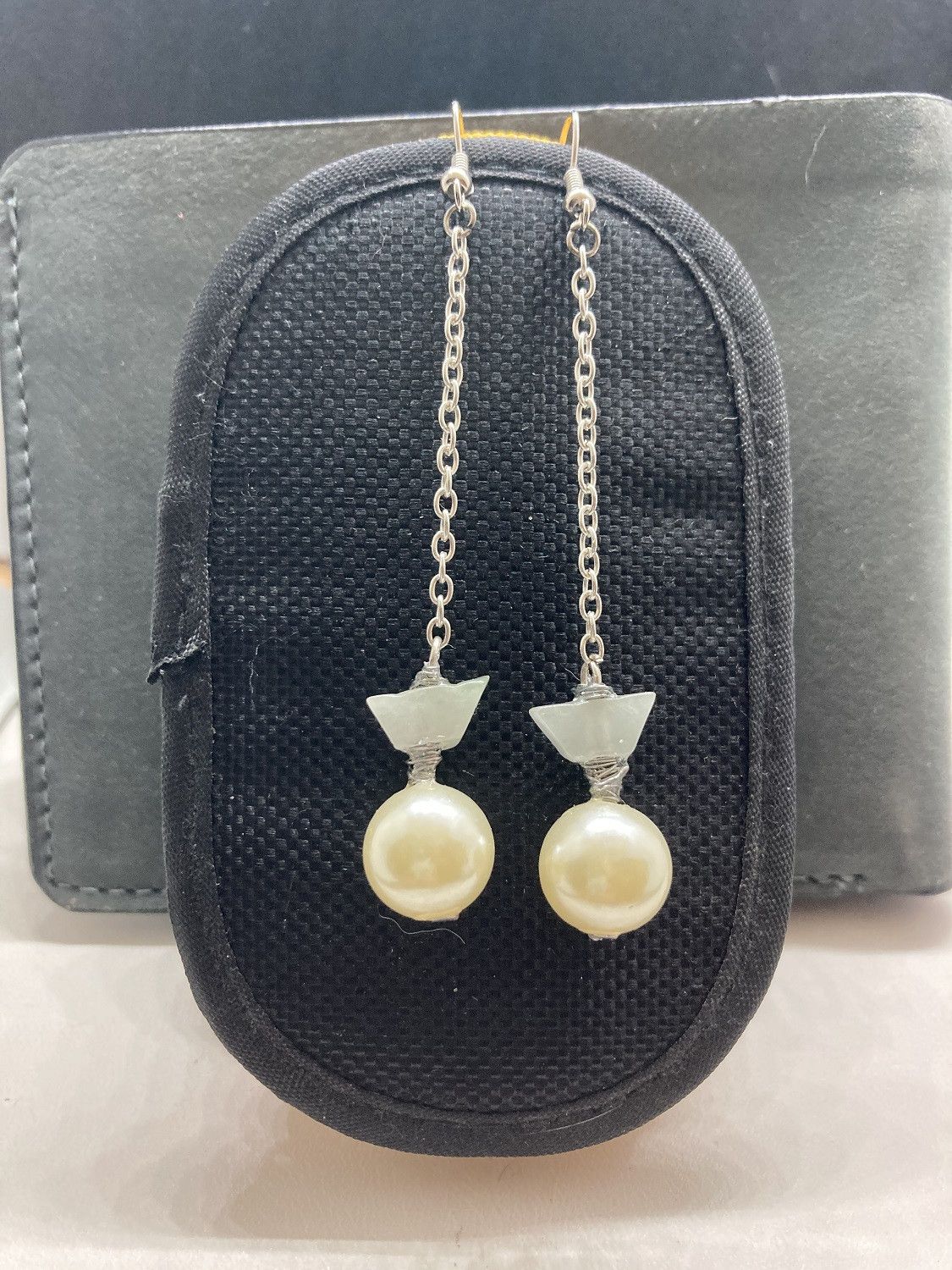Handmade Green Jade dangle earrings with pearl bead Size ONE SIZE - 1 Thumbnail
