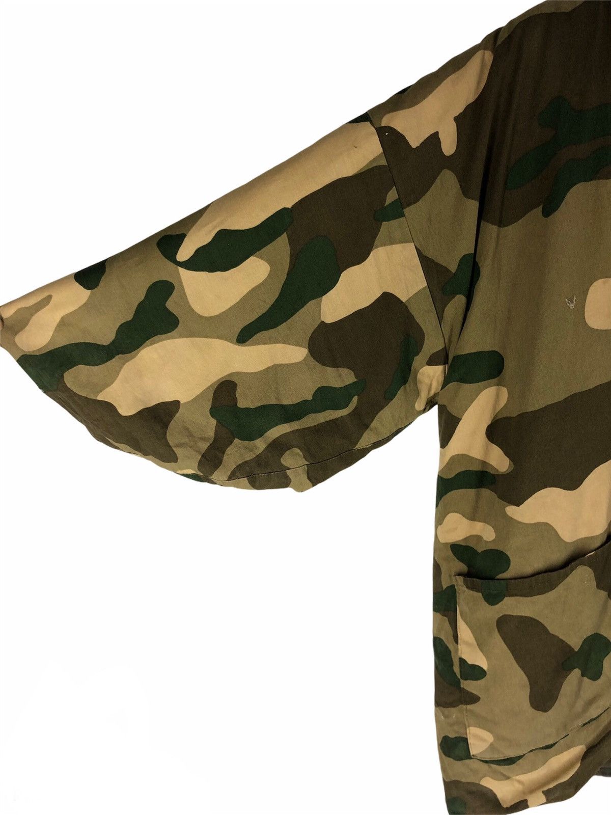 Japanese Brand × Snoop Dogg Kimono Camo OverPrint Snoopy Design Nice Design Size US M / EU 48-50 / 2 - 7 Thumbnail