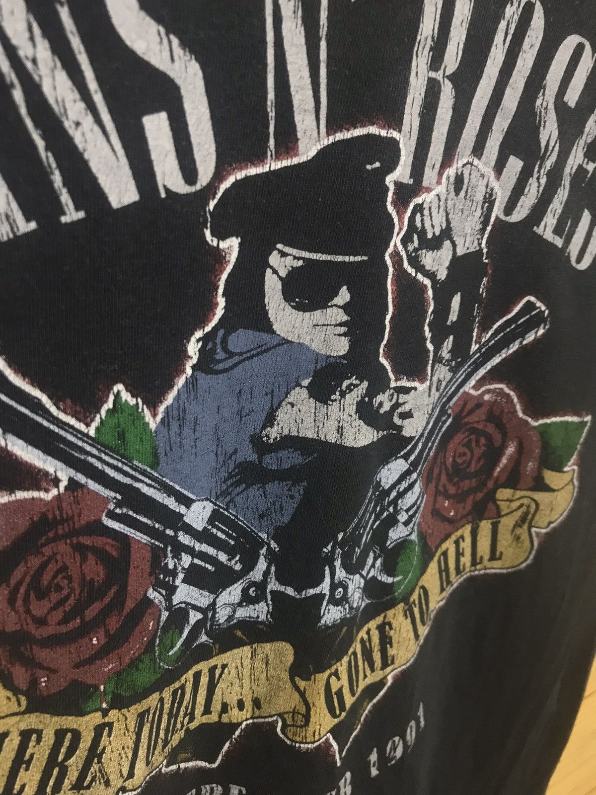 Vintage Guns N Roses “1991 tour “ t-shirt Size US S / EU 44-46 / 1 - 3 Thumbnail