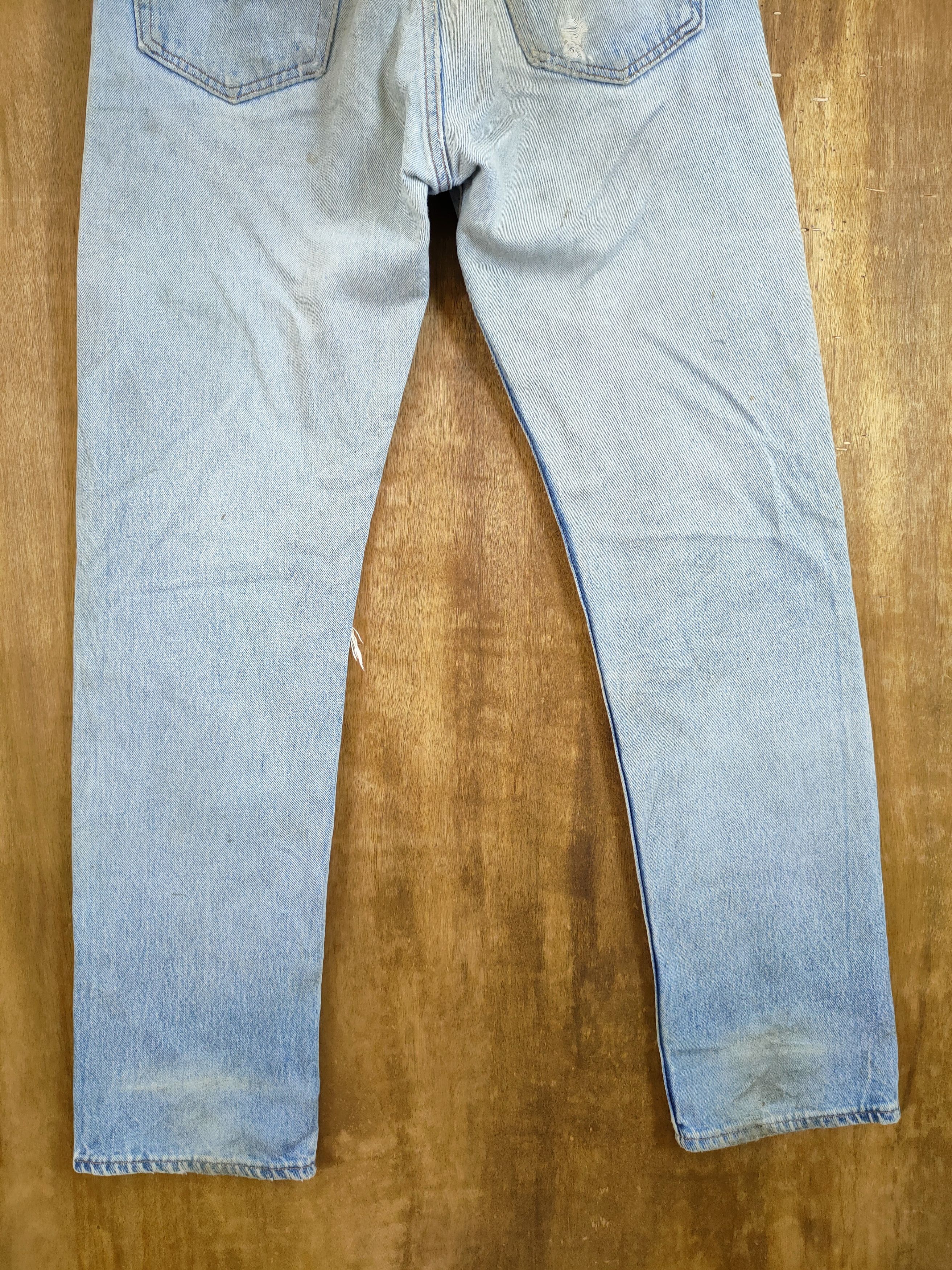 Levi's Levis distressed vintage faded denim pants #46-693 Size US 30 / EU 46 - 10 Thumbnail