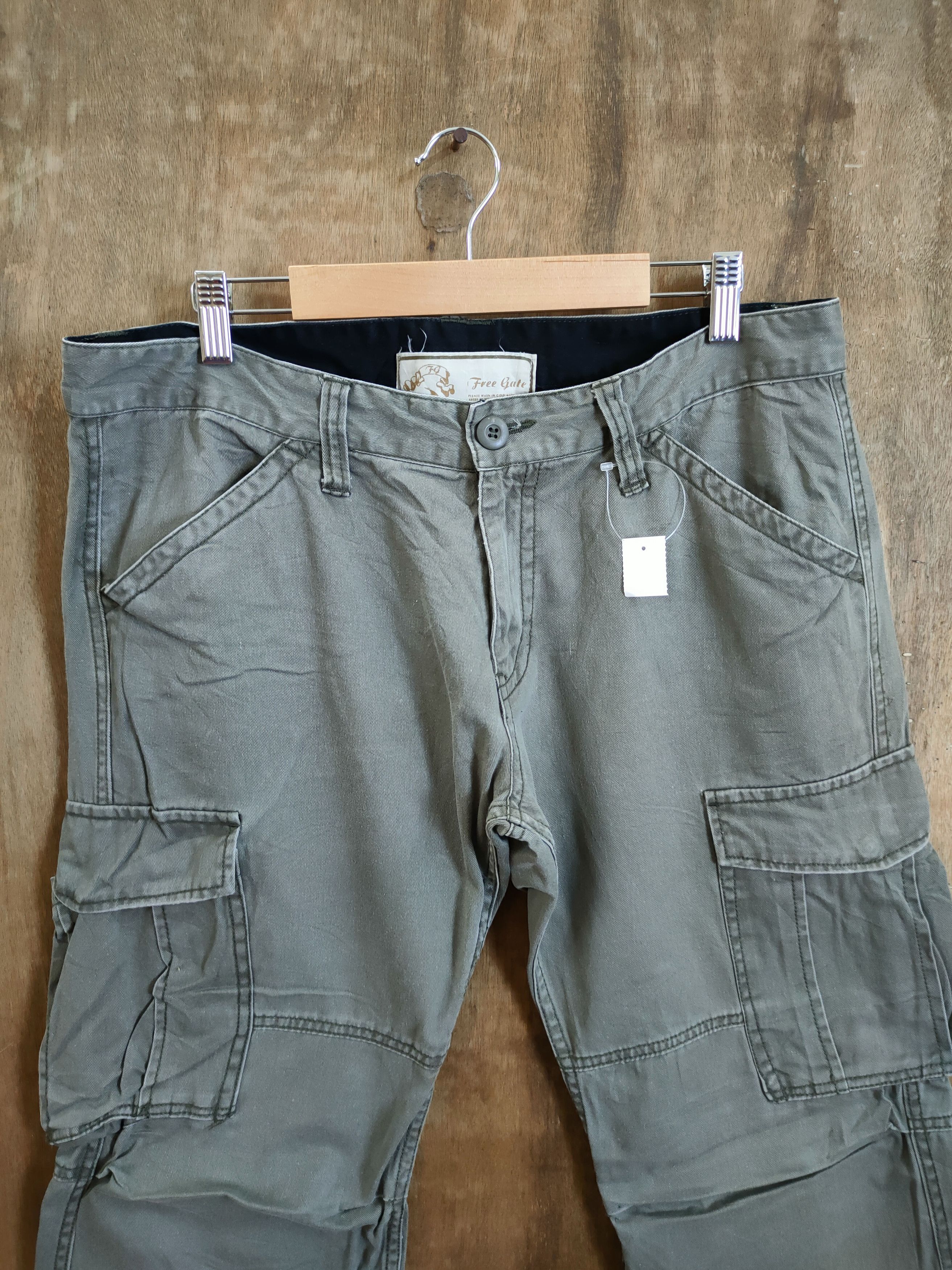 Japanese Brand DLL Free Gate japan streetwear cargo pants #46-366 Size US 34 / EU 50 - 3 Thumbnail