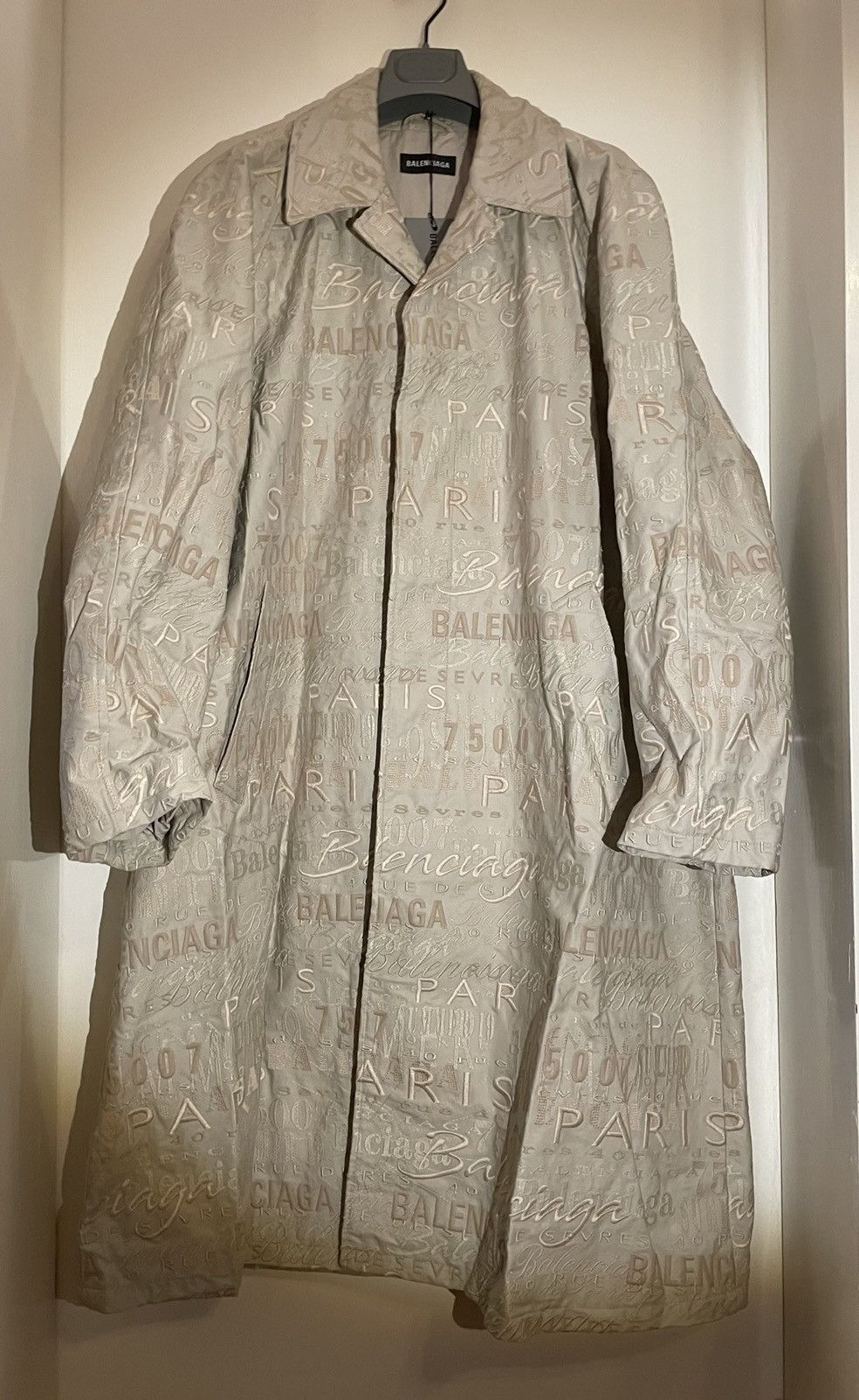 Balenciaga SS19 embroidery pattern Mac coat | Grailed