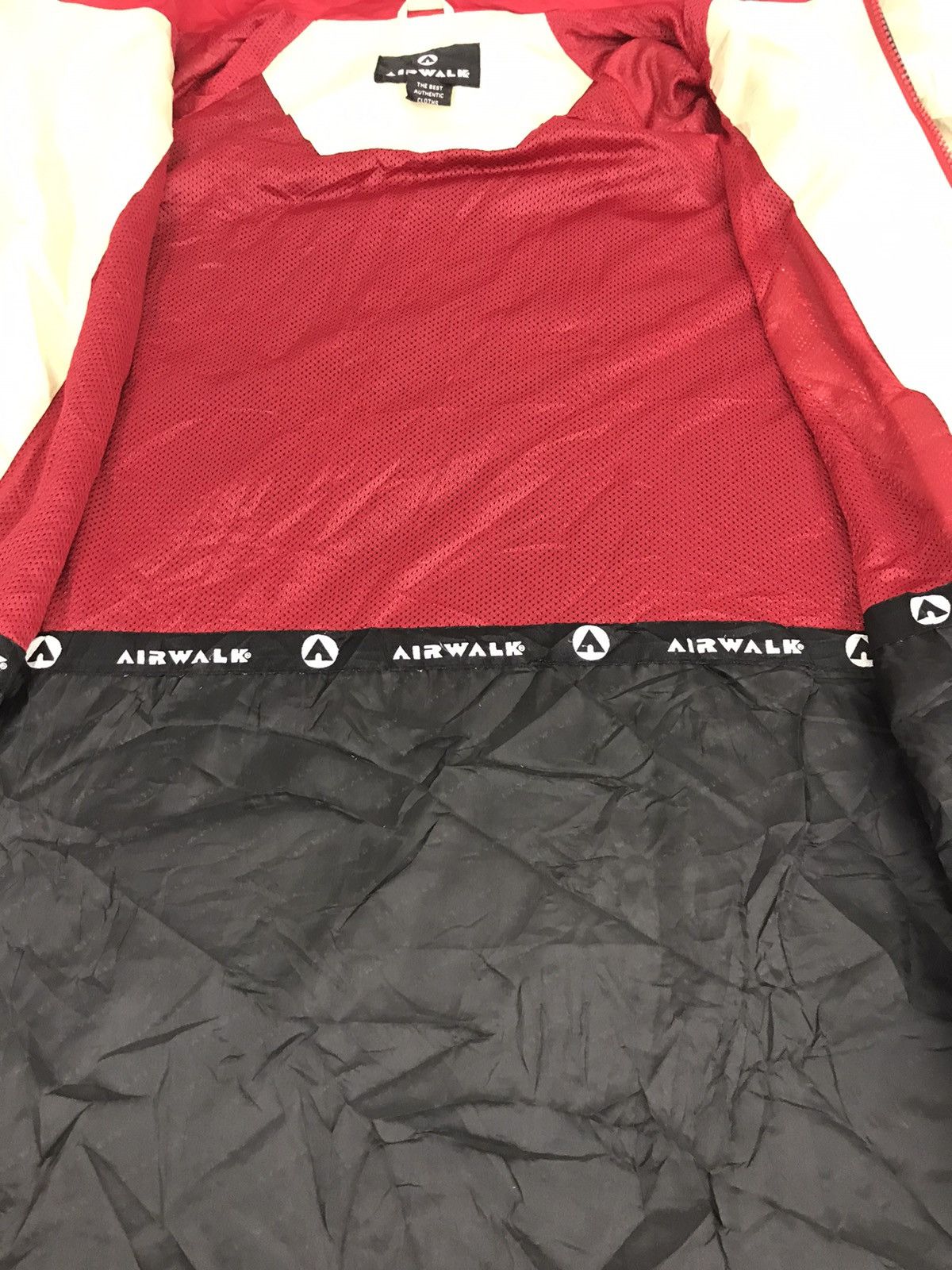 Airwalk Vintage Airwalk Hoodie Jacket Style Nice Simple Size US XL / EU 56 / 4 - 4 Thumbnail