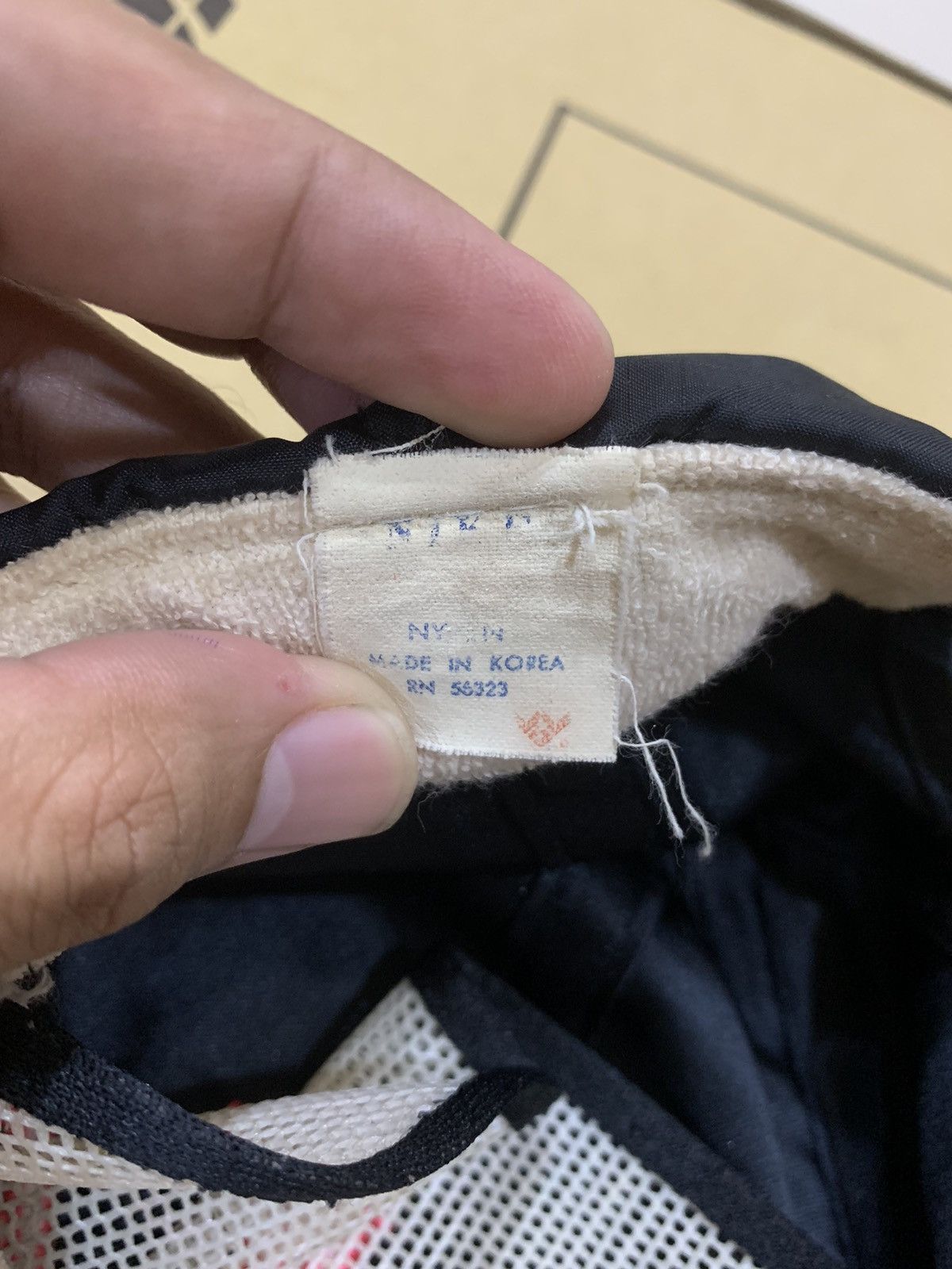 Nike × Vintage × Yupong VINTAGE 1980s NIKE SPELL OUT NYLON SNAP BUTTON CAP Size ONE SIZE - 8 Thumbnail