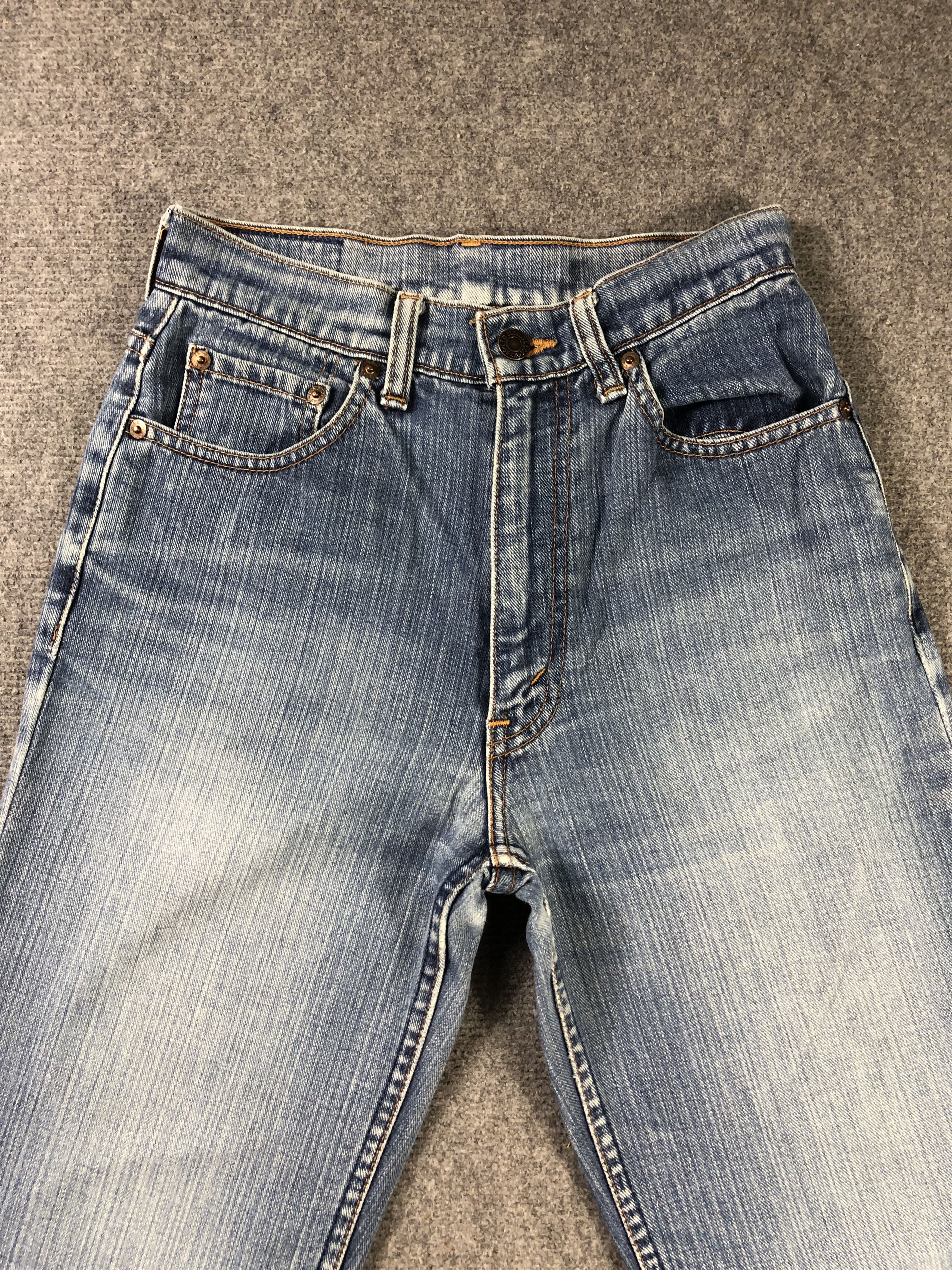 Levi's Faded Blue Levis 511 Denim Jeans 26x29 Size US 26 / EU 42 - 2 Thumbnail