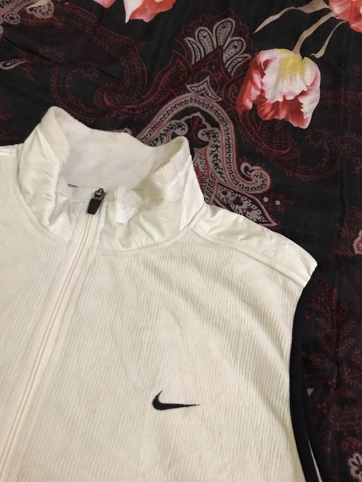 Vintage Nike vest Size US M / EU 48-50 / 2 - 2 Thumbnail