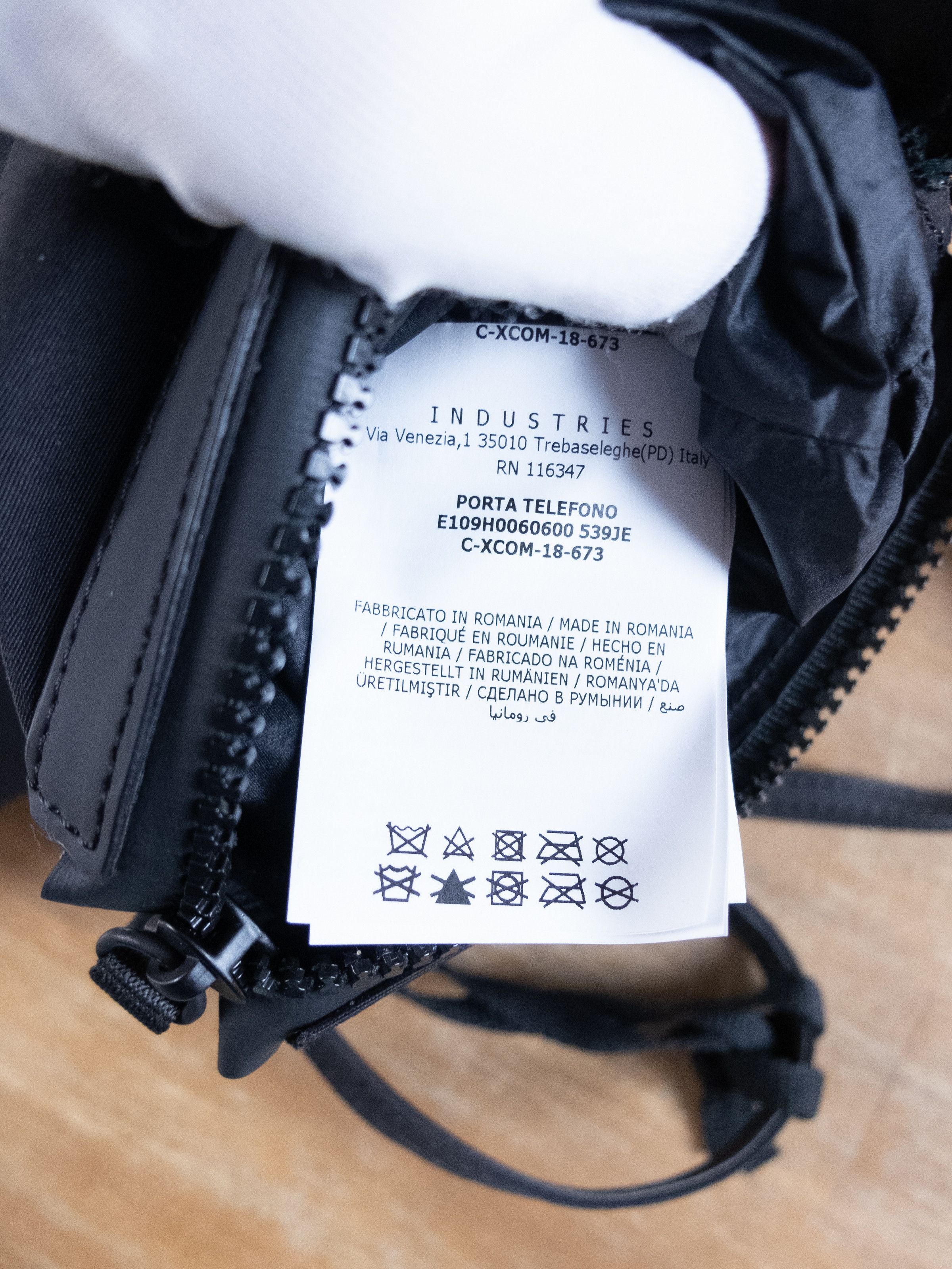 Moncler MONCLER Genius 5 Craig Green black logo messenger neck bag Size ONE SIZE - 10 Thumbnail