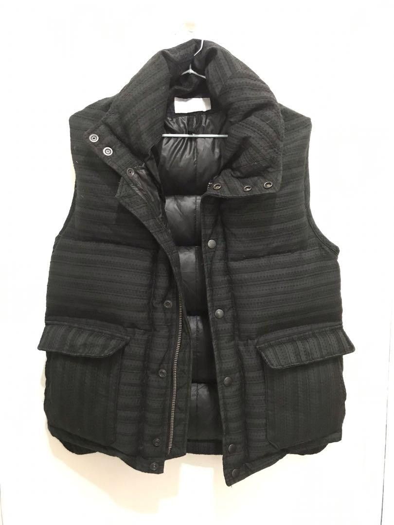 image of Miharayasuhiro Miharaya Yasuhiro Puffer Vest in Black, Men's (Size Small)