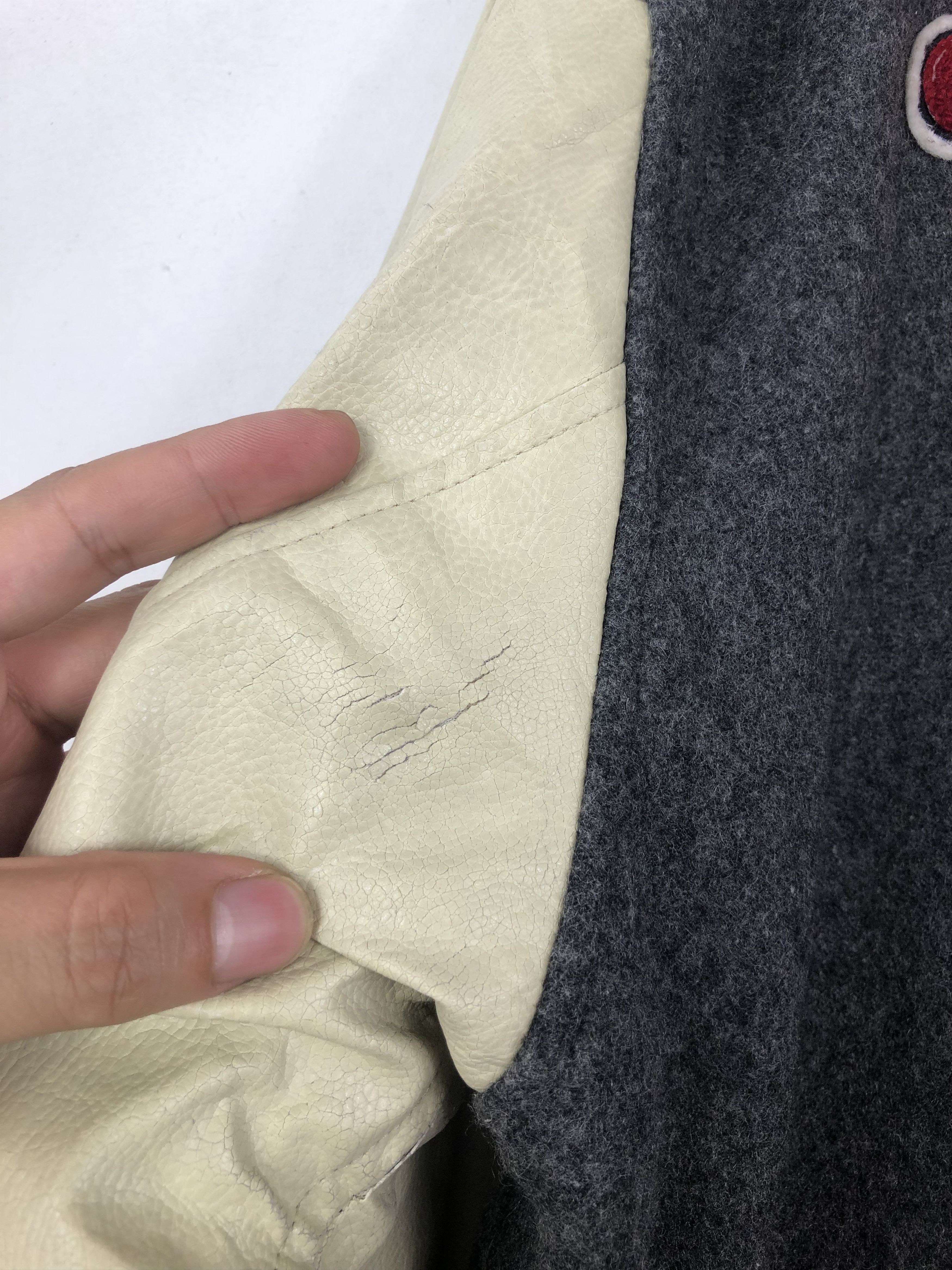 Vans RARE🔥VINTAGE VANS SKATE ROOTS WOOL VARSITY JACKET Size US L / EU 52-54 / 3 - 7 Thumbnail