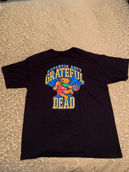 Band Tees × Grateful Dead Deadstock GRATEFUL DEAD Basketball Player Bear Tee Size US L / EU 52-54 / 3 - 1 Thumbnail