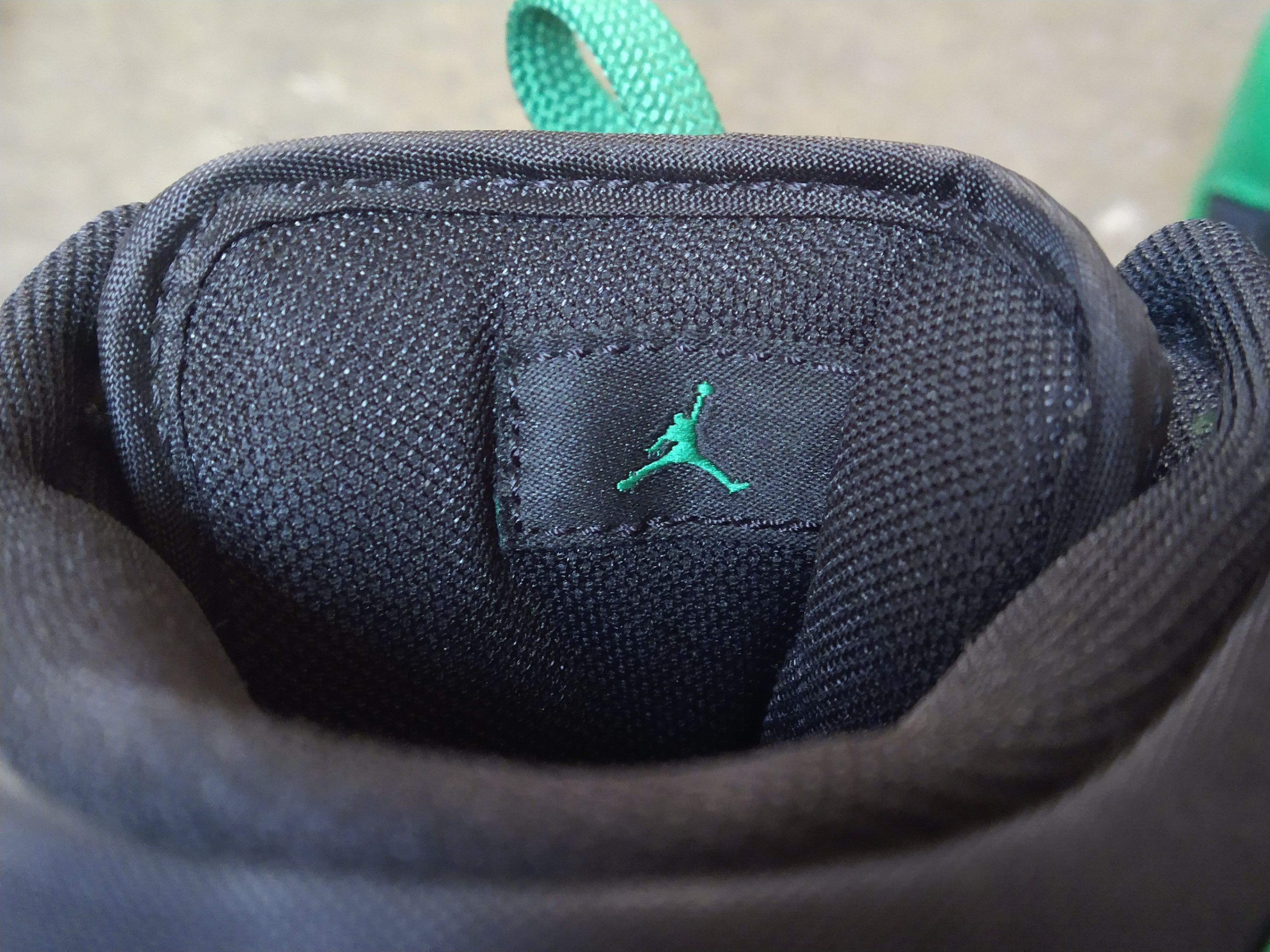 Jordan Brand Nike Air Jordan 1 Phat Premier Size 10 Celtics 375173-031 Size US 10 / EU 43 - 11 Thumbnail