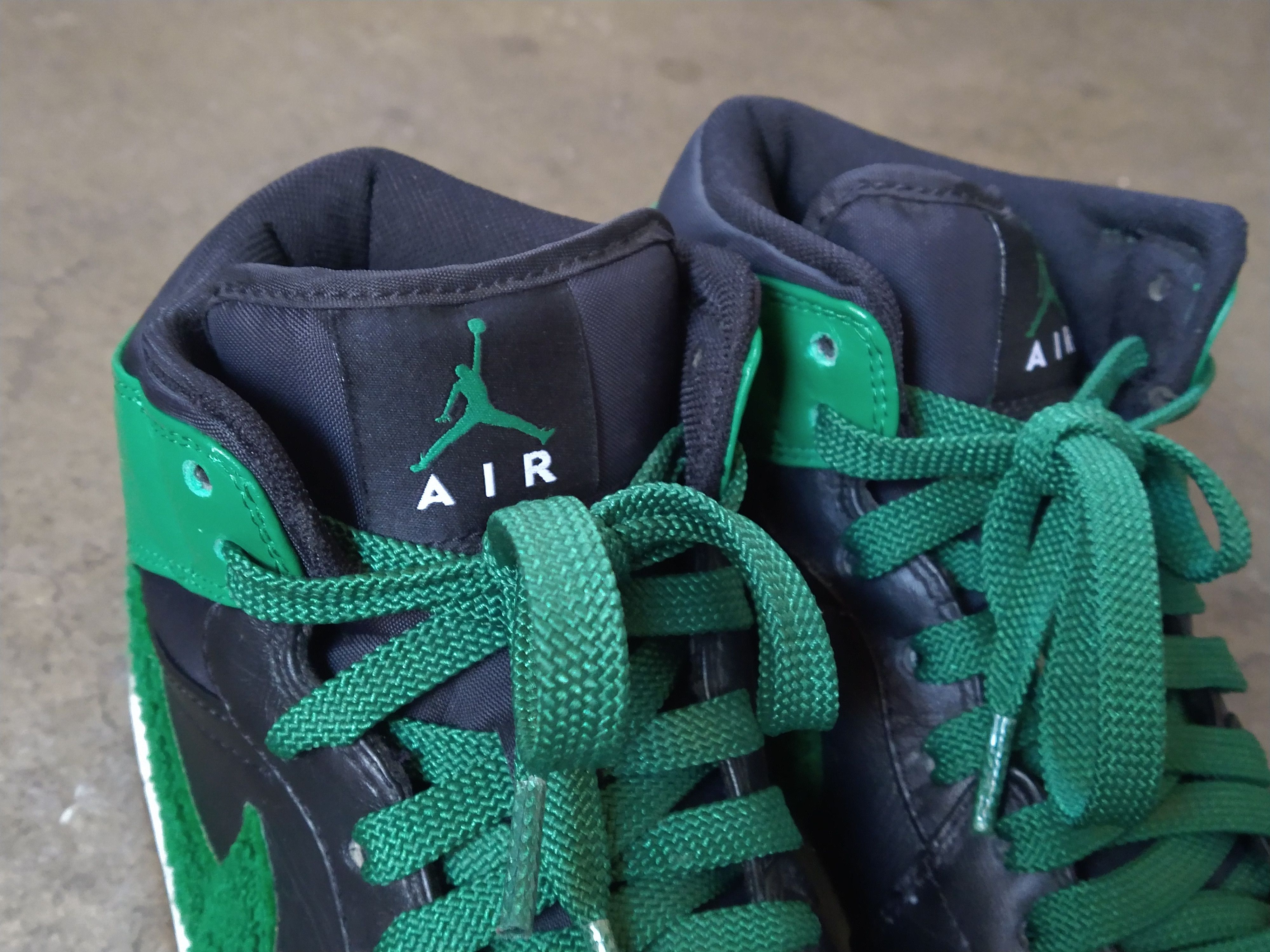Jordan Brand Nike Air Jordan 1 Phat Premier Size 10 Celtics 375173-031 Size US 10 / EU 43 - 6 Thumbnail
