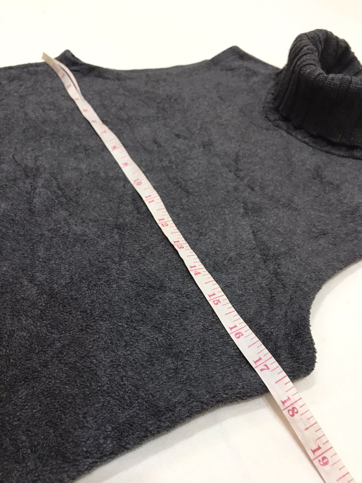 Yohji Yamamoto Y's FOR LIVING YOHJI YAMAMOTO SLEEVELESS TURTLENECK SHIRT Size US S / EU 44-46 / 1 - 5 Thumbnail