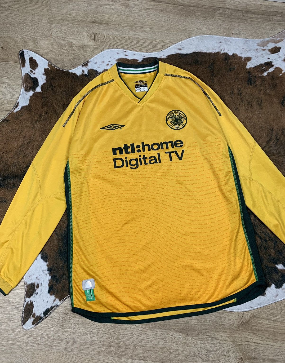 Vintage UMBRO The Celtic Football Club SOCCER JERSEY 02/03 Grailed